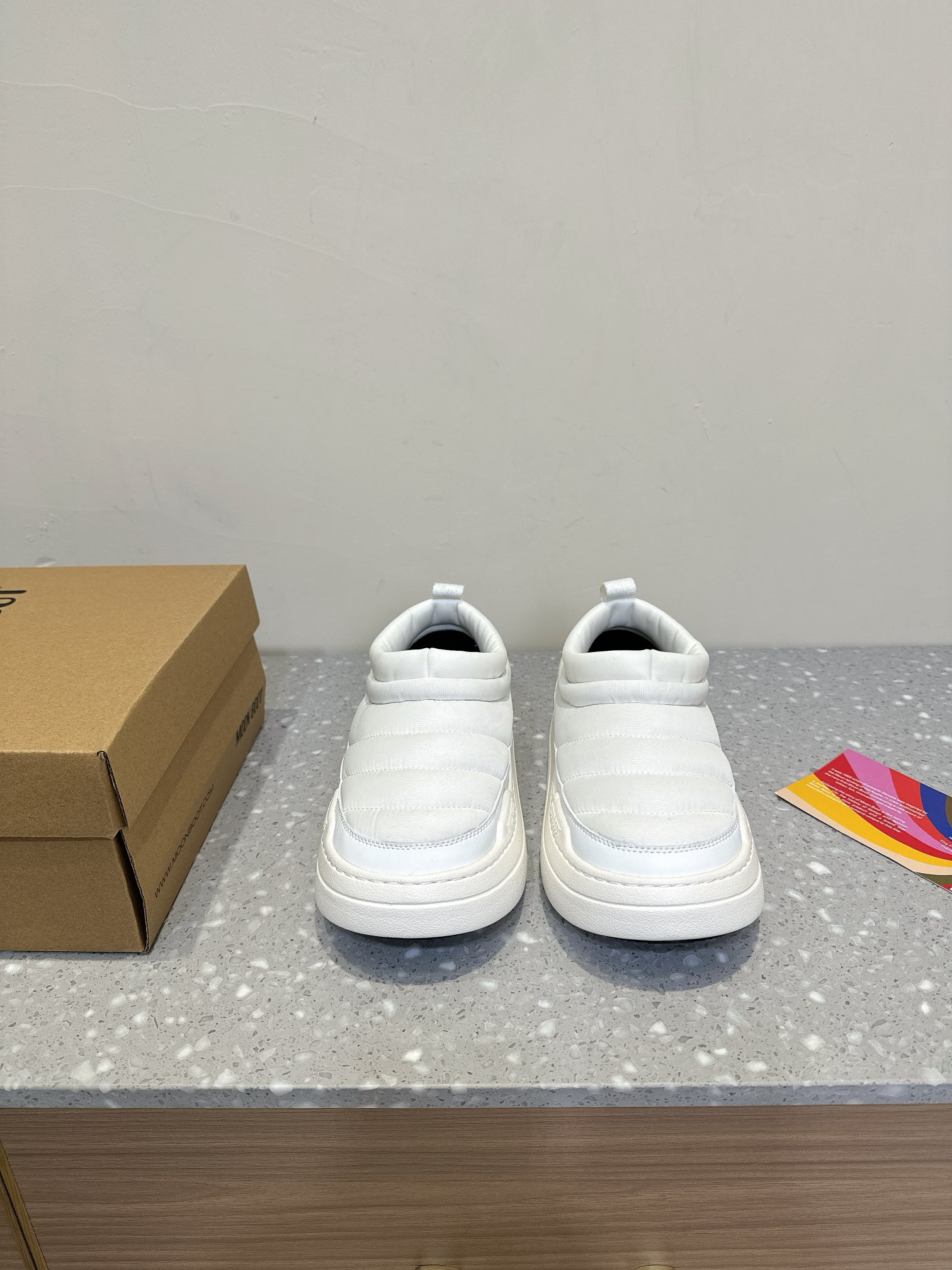 Moon Boot’s 24-Autumn PARK ICON Series: Stylish Snow Boots with Unique Features - 图片 1