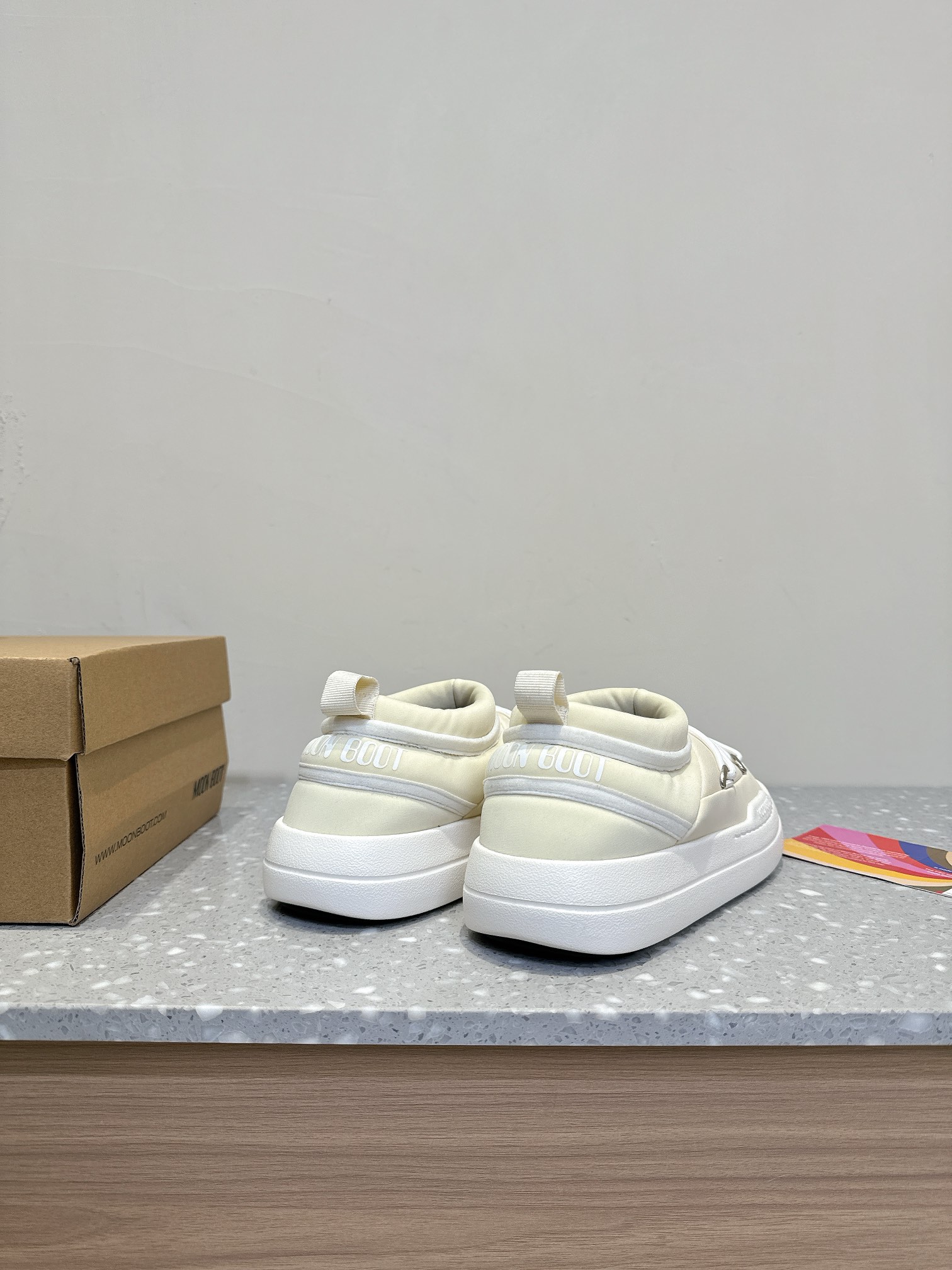 Moon Boot’s 24-Autumn PARK ICON Series: Stylish Waterproof Snow Boots with Unique Soles - 图片 6