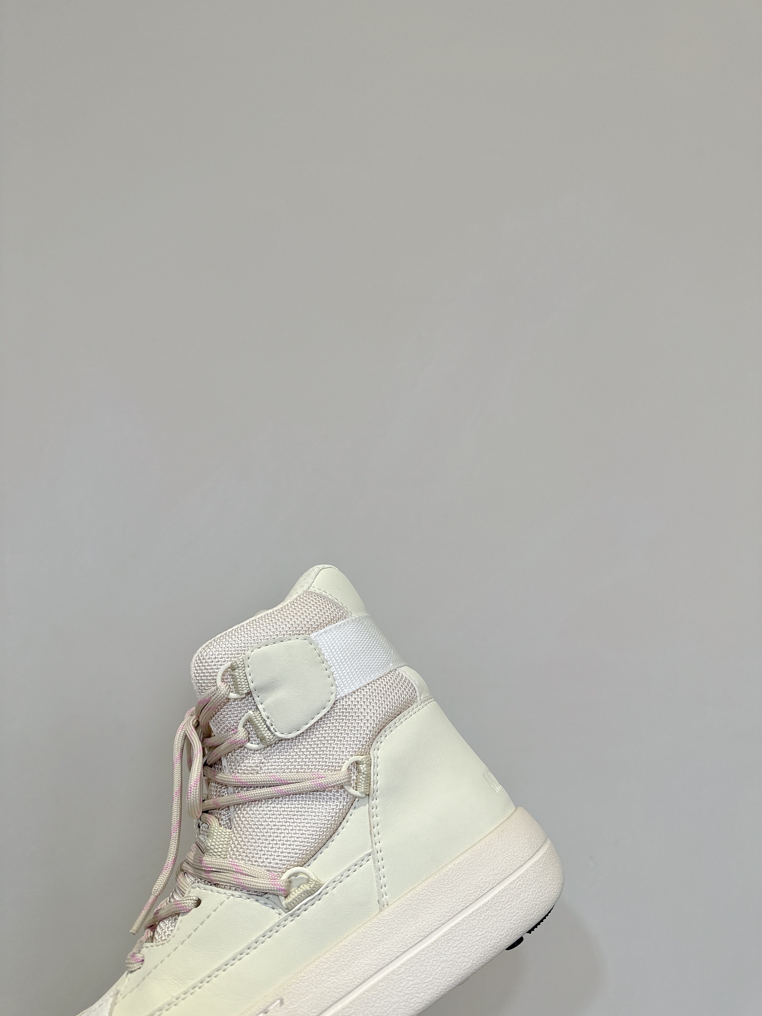 Moon Boot’s 24-Autumn PARK ICON Series: Waterproof, Stylish Snow Boots with Unique Features - 图片 7