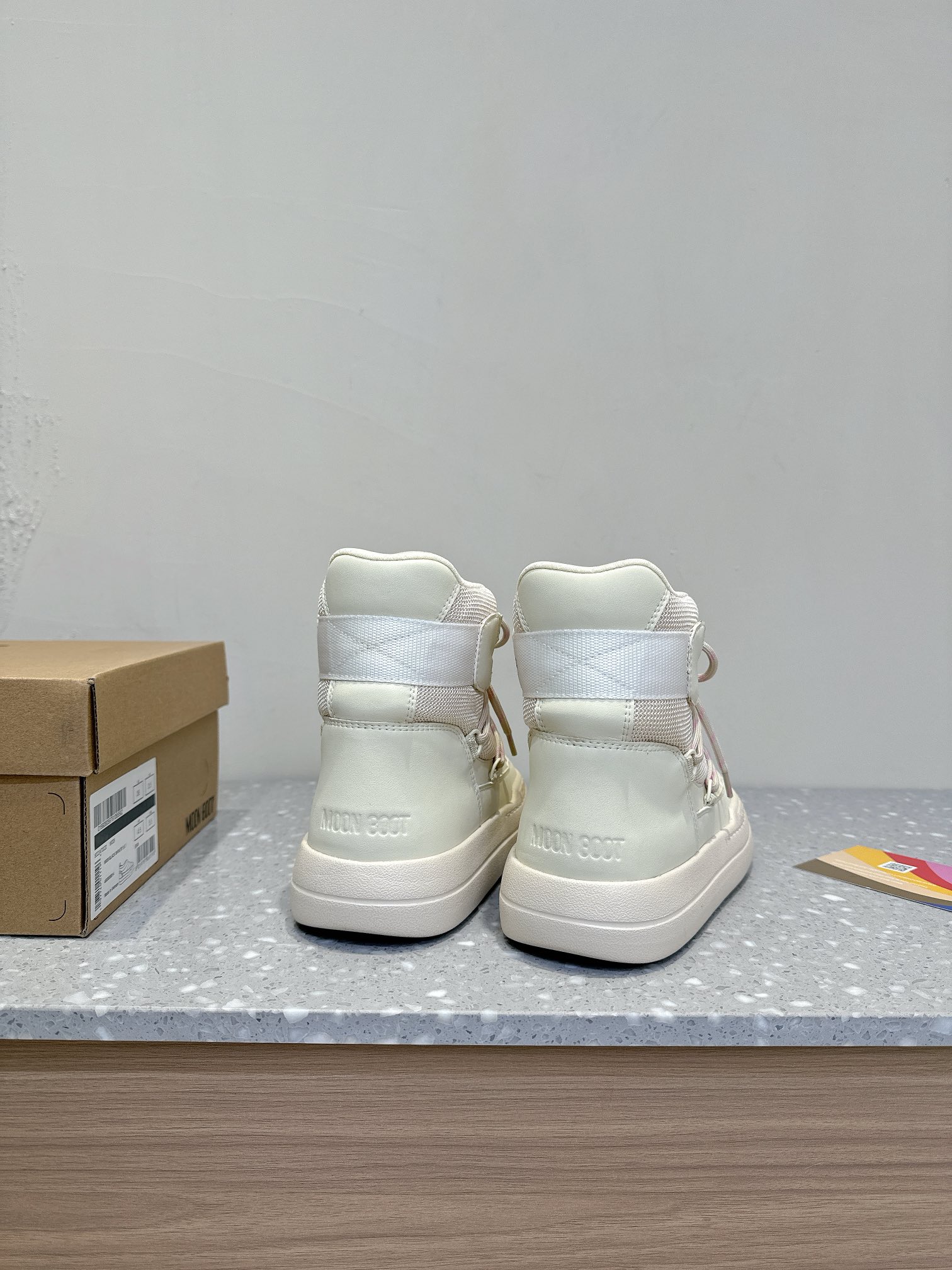 Moon Boot’s 24-Autumn PARK ICON Series: Waterproof, Stylish Snow Boots with Unique Features - 图片 6