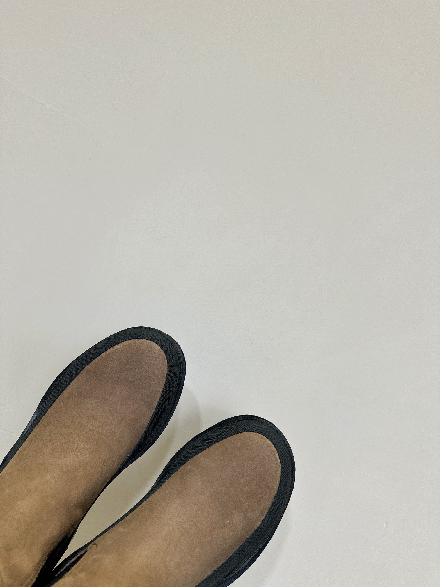 Moncler Union 24s Light Field Boots: Comfortable, Stylish, and Versatile - 图片 8