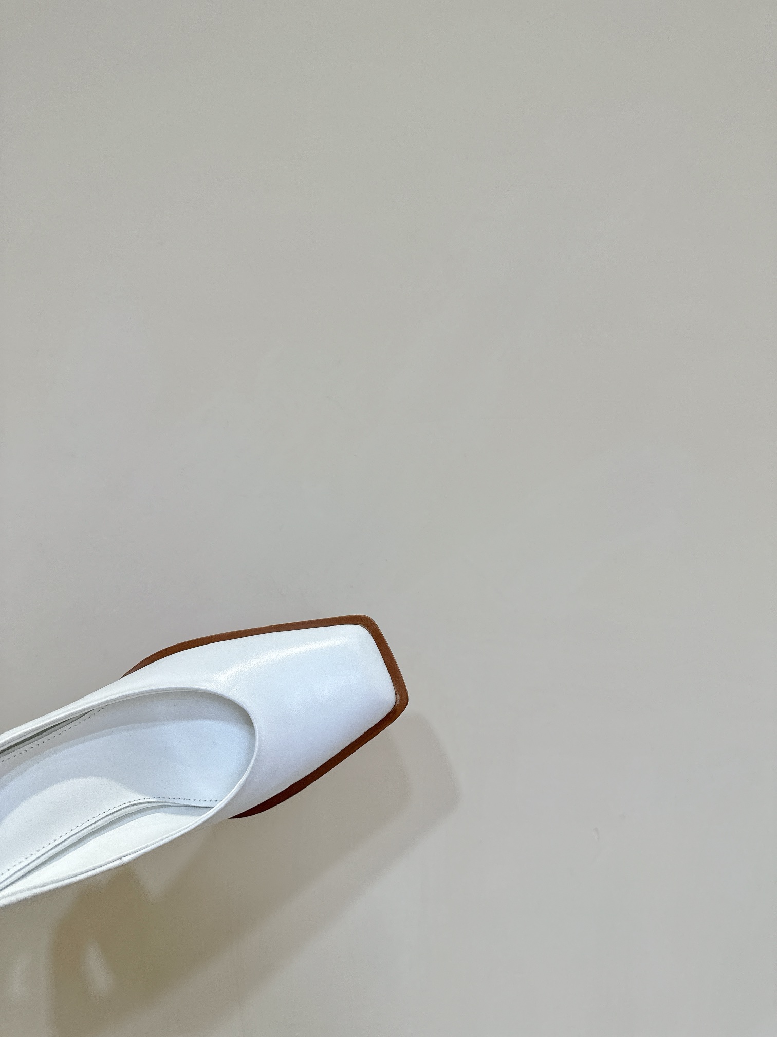 New Fendi Shoes Collection: Custom Cattle and Sheep Skin, 5cm Height - 图片 8