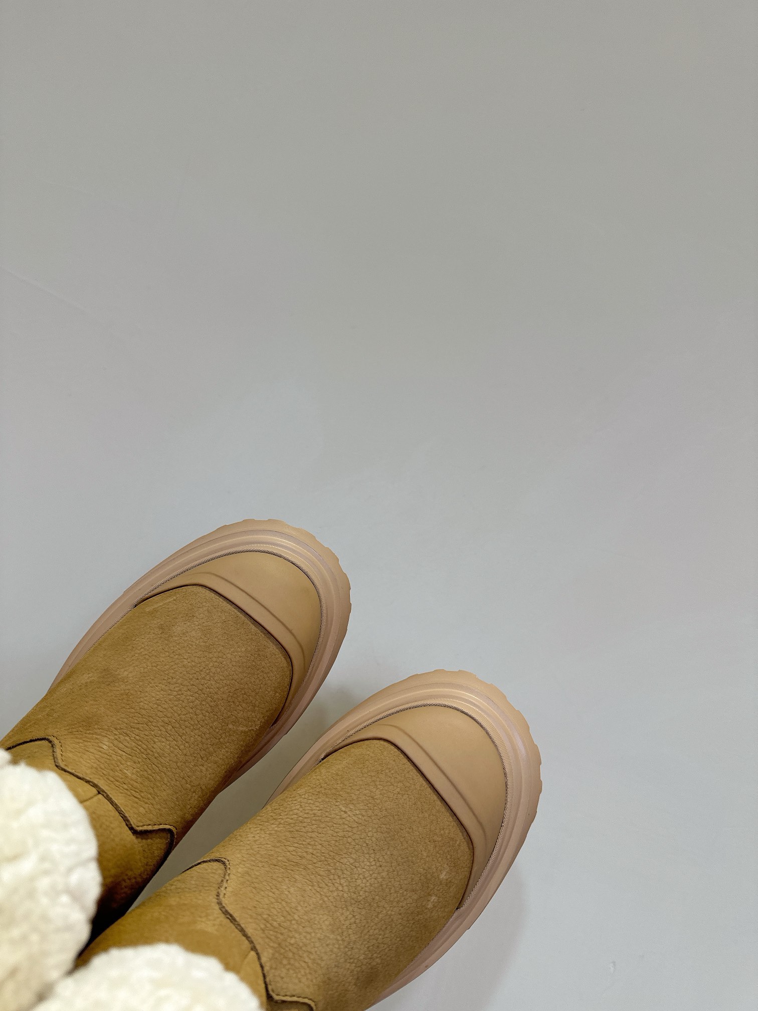HOGAN 24ss Lambskin Snow Boots: Warm, Comfortable, and Stylish for Winter - 图片 8