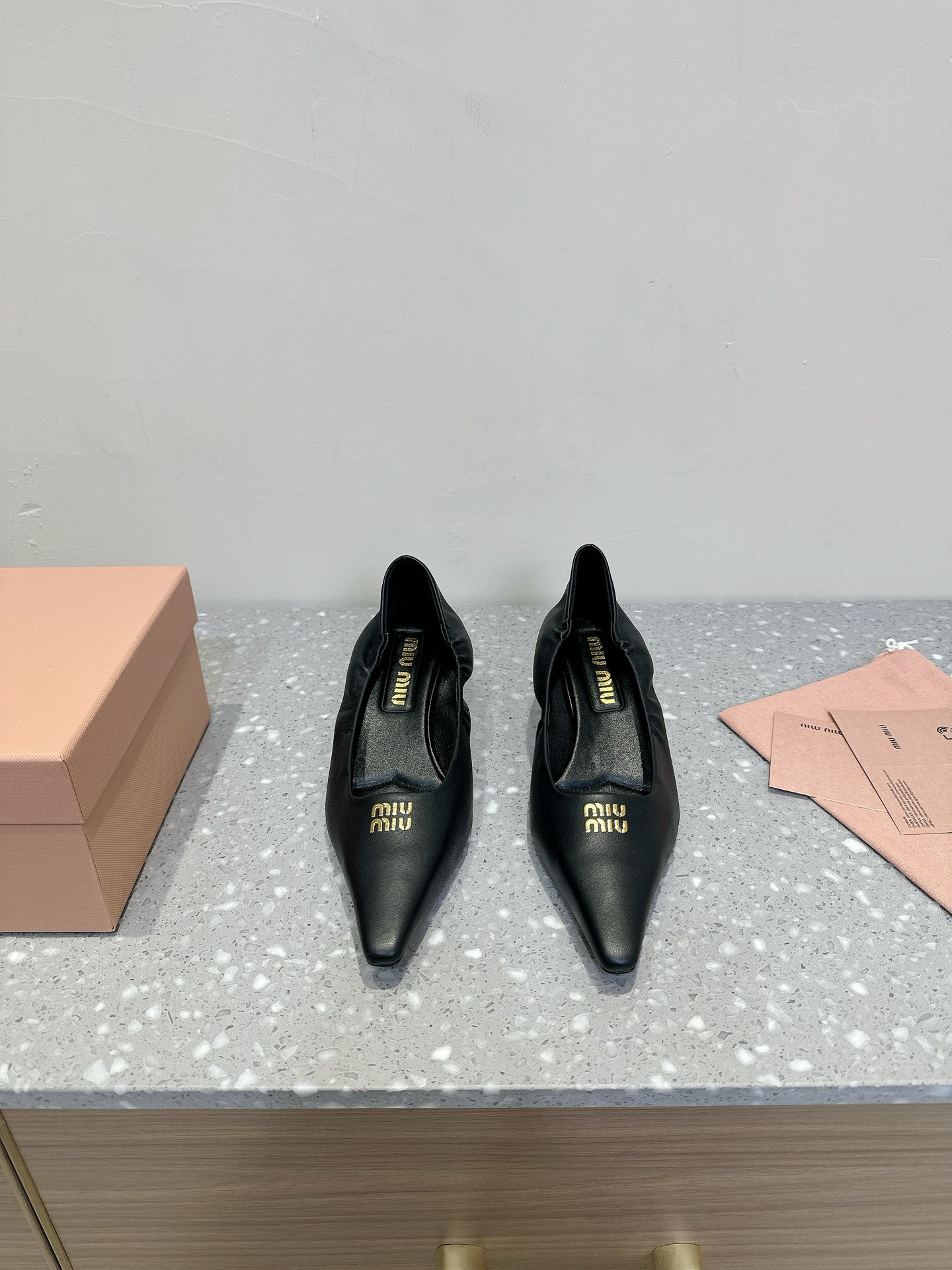 MiuMiu Zapatos de tacón alto Chamois Cuero de vaca Dermis Piel oveja Colección primavera – verano Fashion