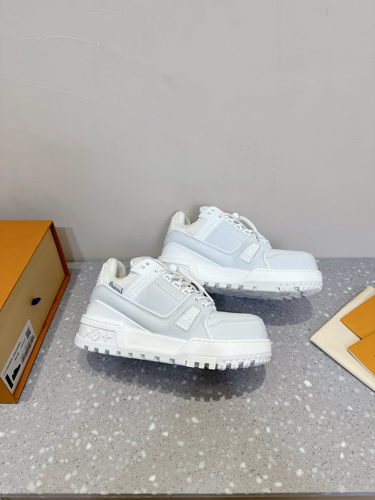 Louis Vuitton Vuitton 路易威登 胖嘟嘟 胖丁 滑板鞋 休闲 运动鞋