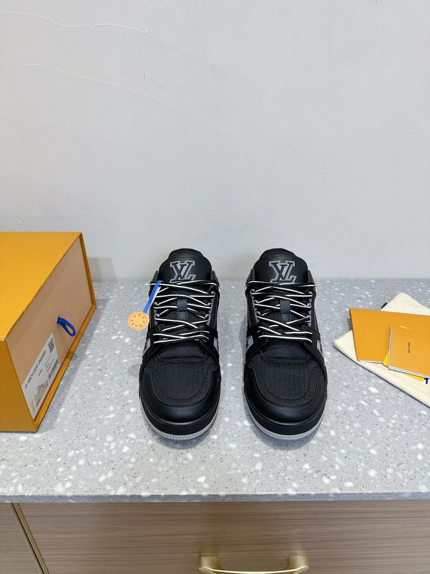Louis Vuitton TARINE路易威登L家 驴牌 休闲 运动鞋 滑板鞋