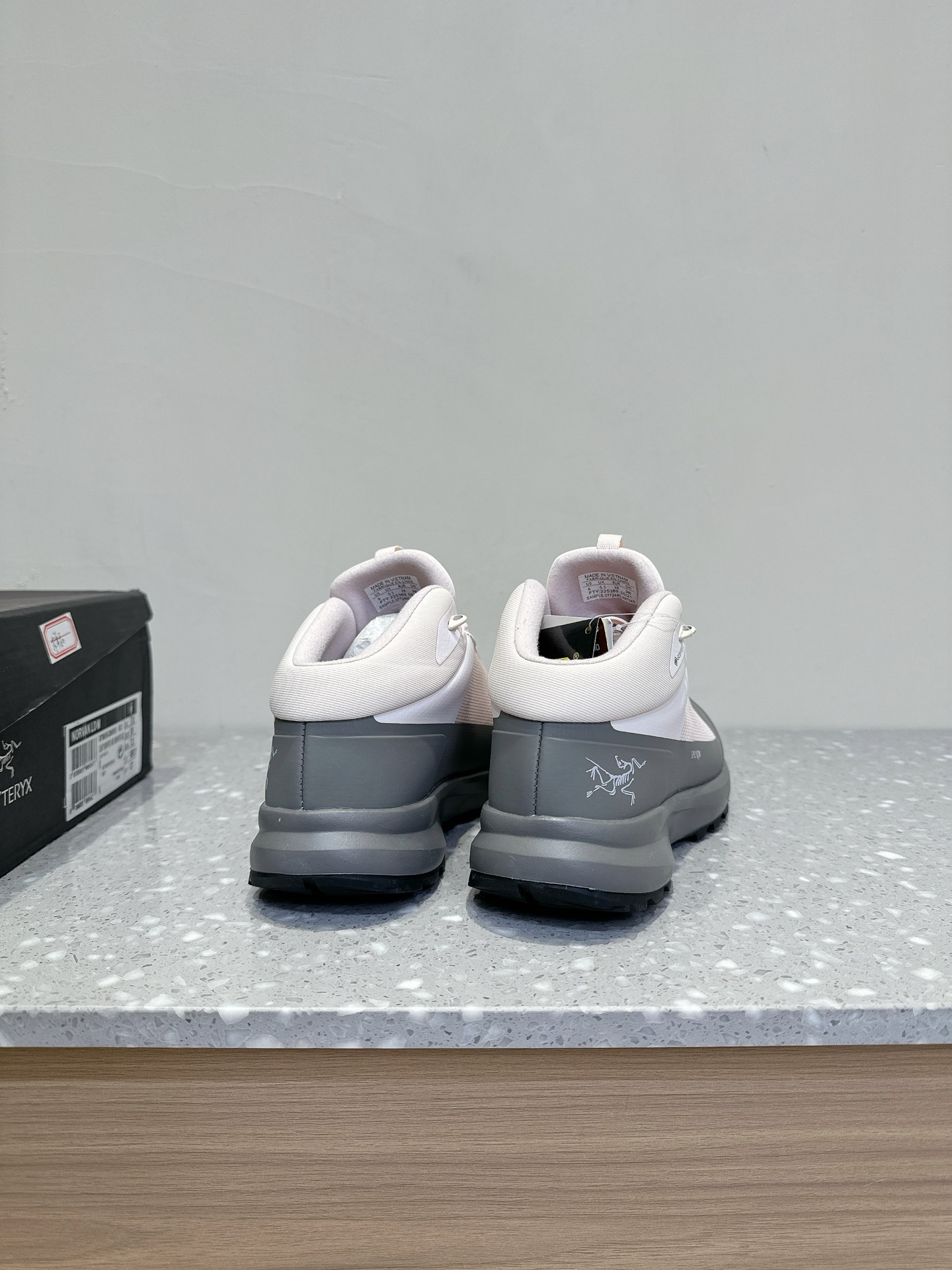High-performance Zirconium Shoe with TPU Chassis and OrthoLite Mats (Size 36-39) - 图片 6