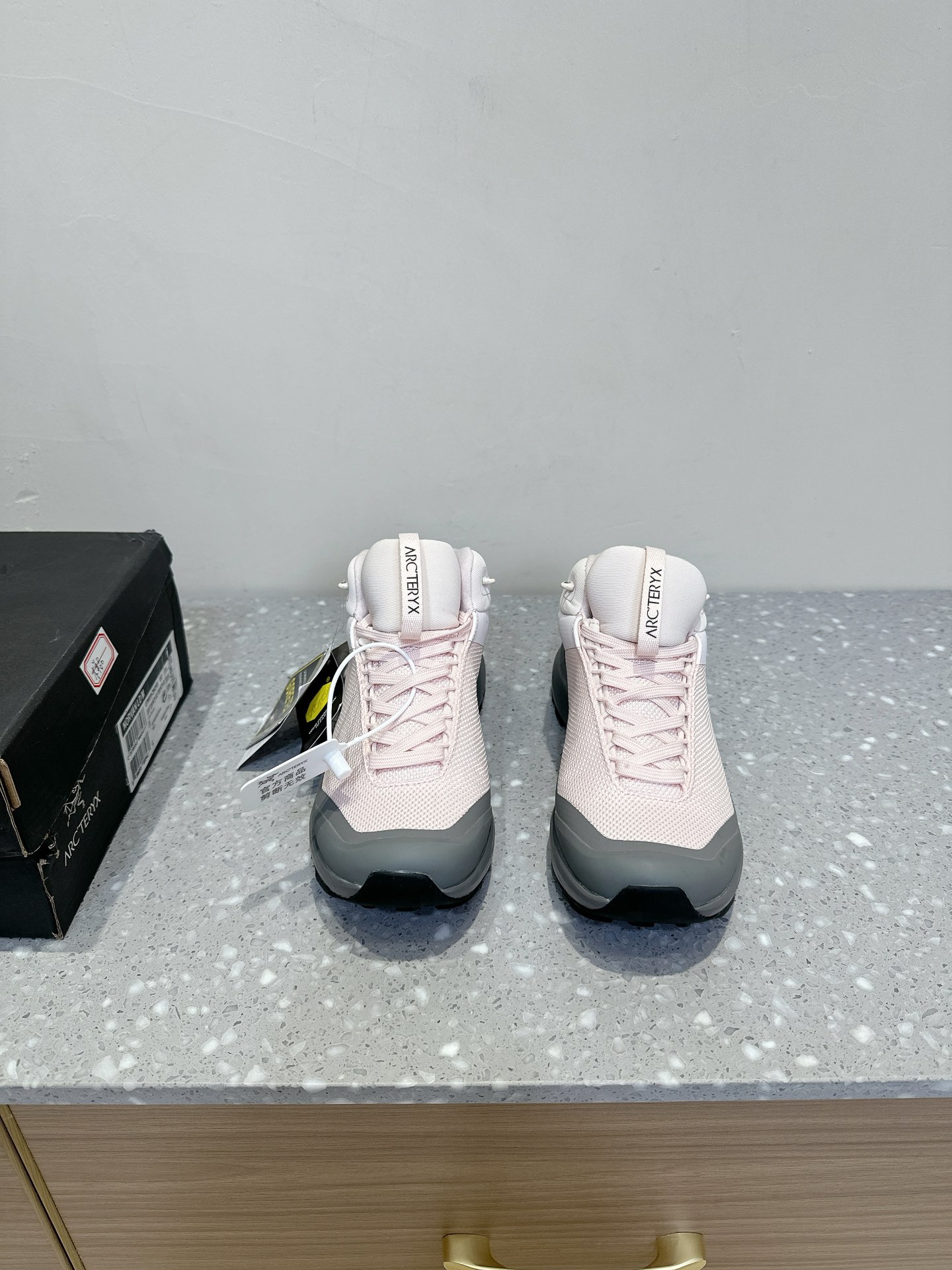 High-performance Zirconium Shoe with TPU Chassis and OrthoLite Mats (Size 36-39) - 图片 2