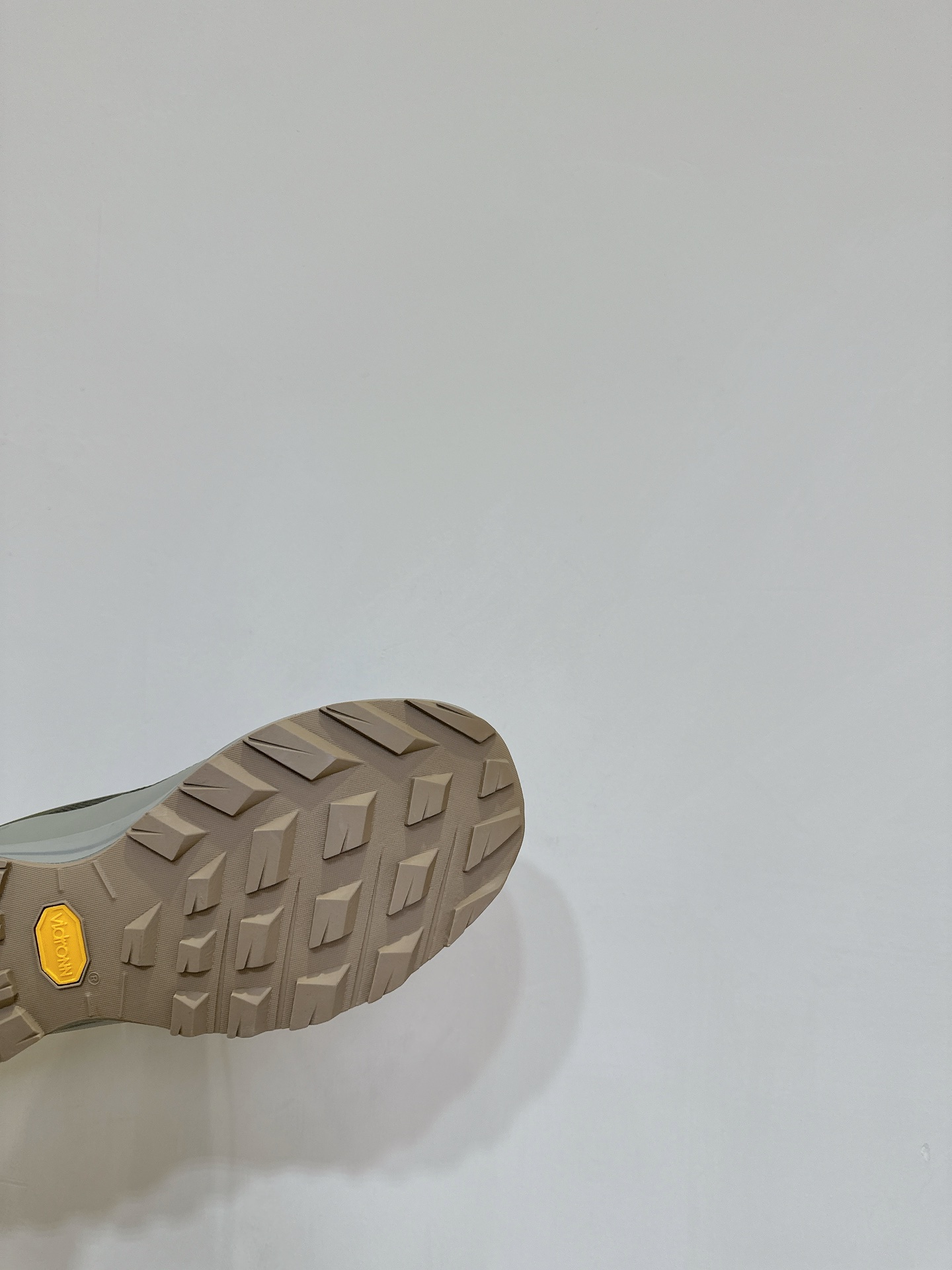 Zirconium (East Queen) Shoe: TPU Chassis, OrthoLite Mats, Vibram Base, Size #36-39 - 图片 9