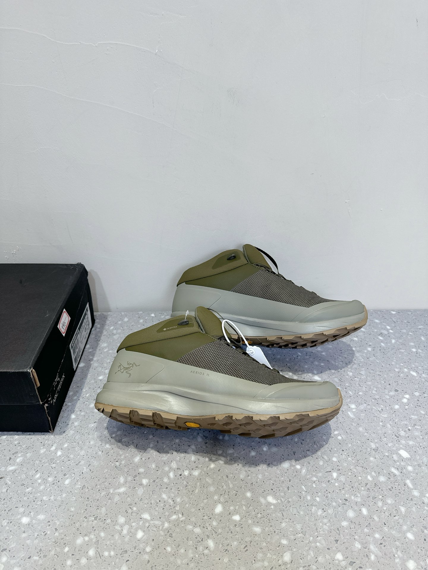 Zirconium (East Queen) Shoe: TPU Chassis, OrthoLite Mats, Vibram Base, Size #36-39 - 图片 4