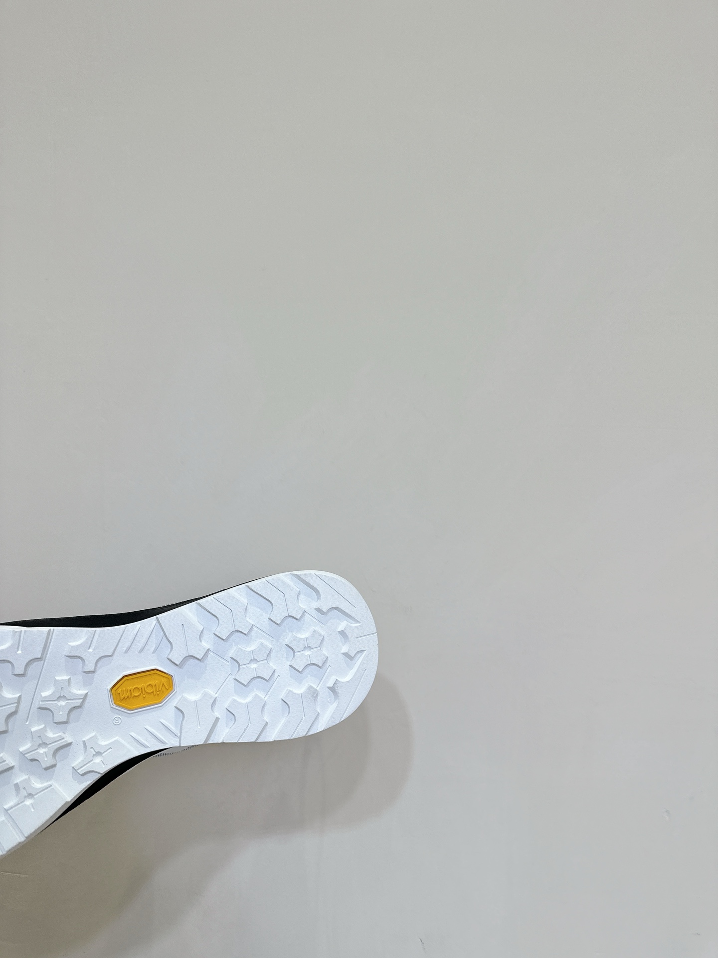 Male Easter Synthetic Box Packing Shoe with TPU Chassis and OrthoLite Mats - 图片 9