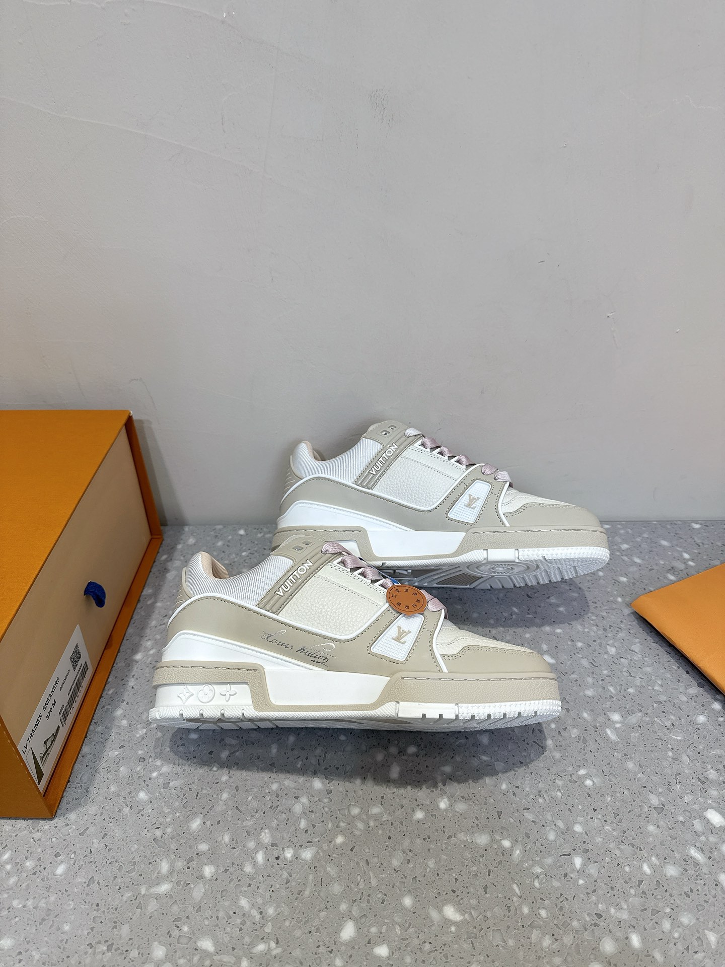 Louis Vuitton TARINE路易威登L家 驴牌 休闲 运动鞋 滑板鞋