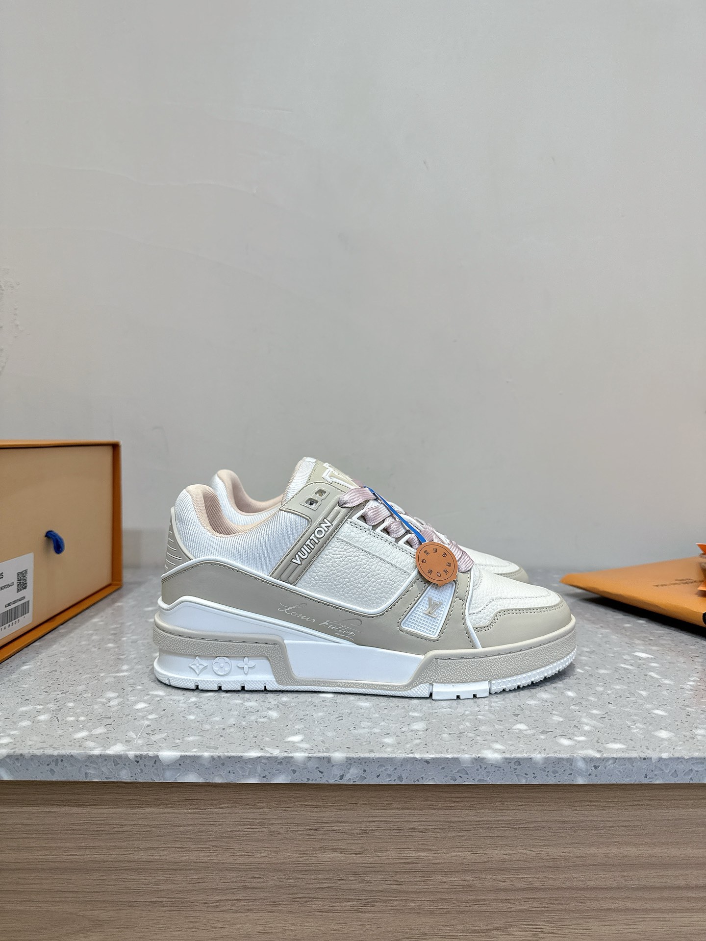 Louis Vuitton TARINE路易威登L家 驴牌 休闲 运动鞋 滑板鞋
