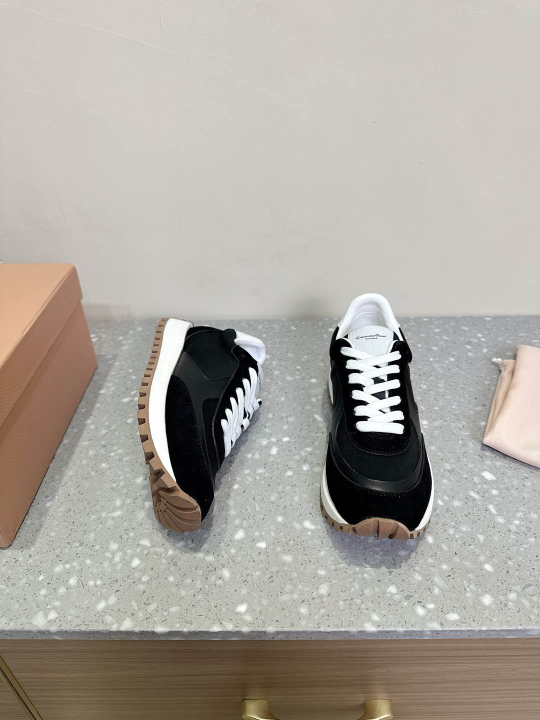 Gianvito Rossi 25ss Spring and Summer New Shoes: Comfortable, Lightweight, and Stylish