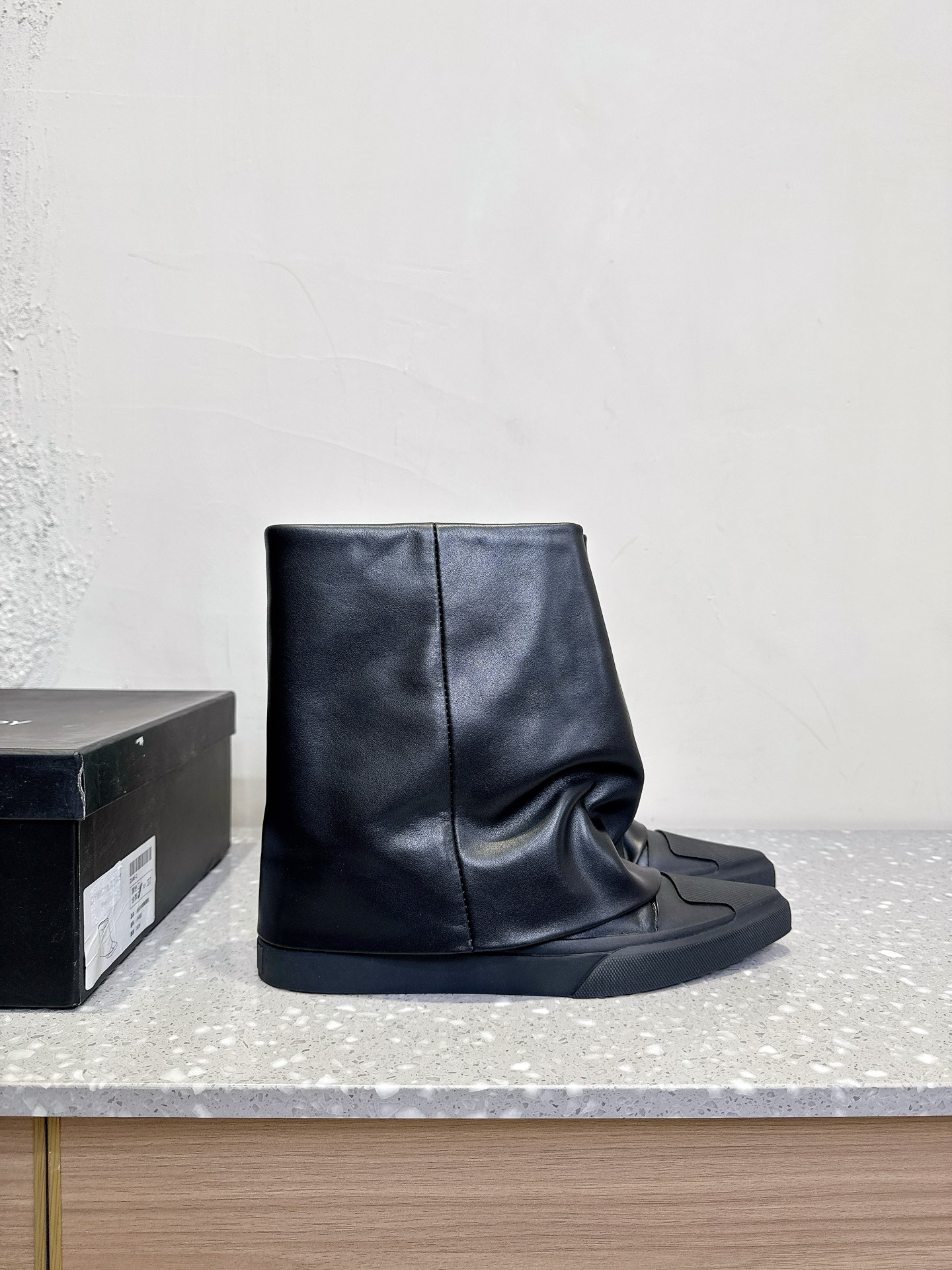 Stylish Short Boots: 840 DYMONLATRIY, Ideal for Small Designers, Key Features Summarized - 图片 5