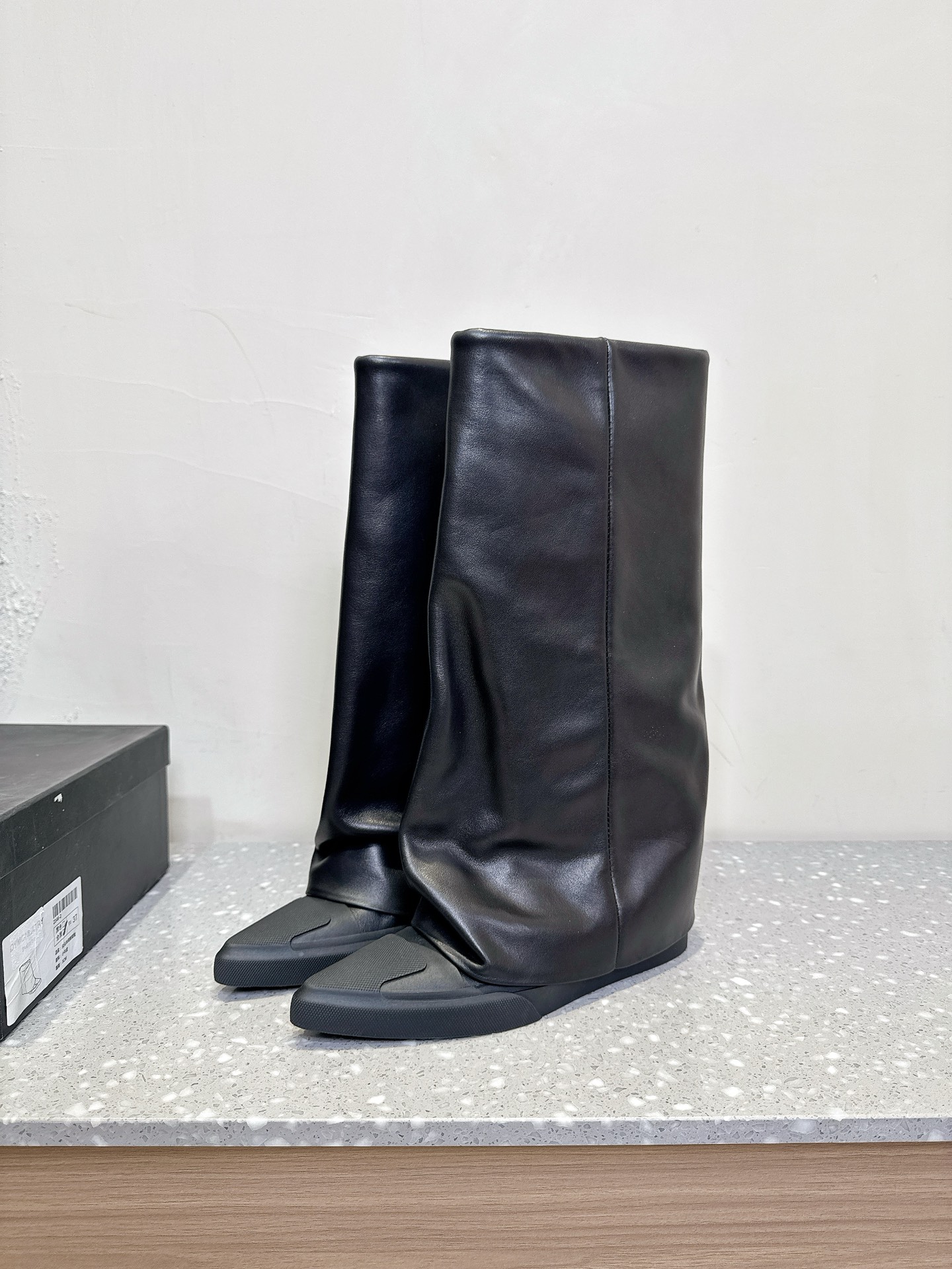 Stylish Black and White Boots with 4cm Height and Custom Rubber Base