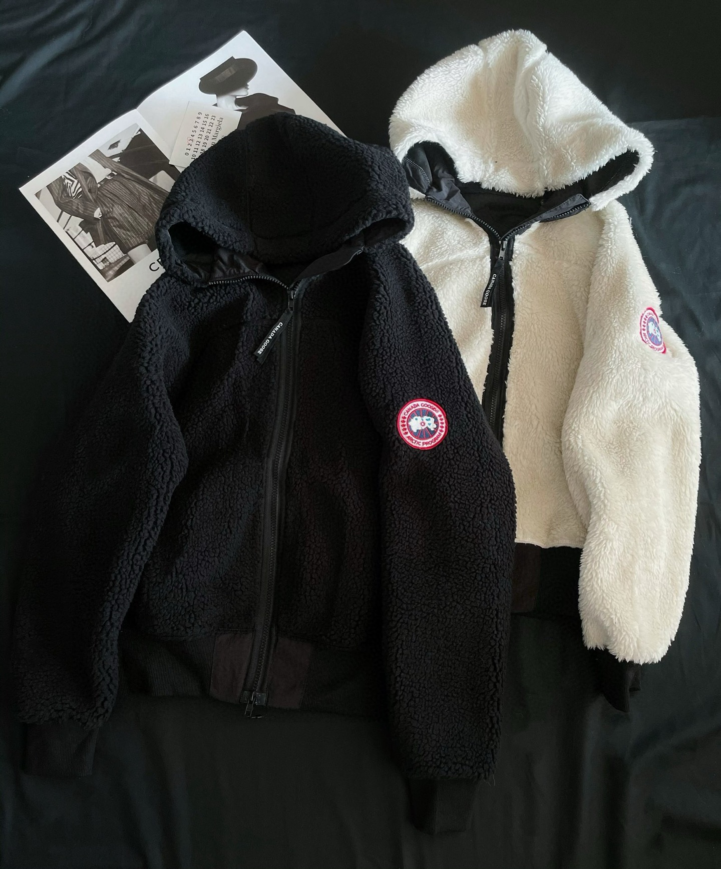 大鹅羊羔外套，绝对是冬季穿搭一把好手，真的有被这件羊羔毛款惊艳到 ，随便一套少年感拉满了!降温的安全感是