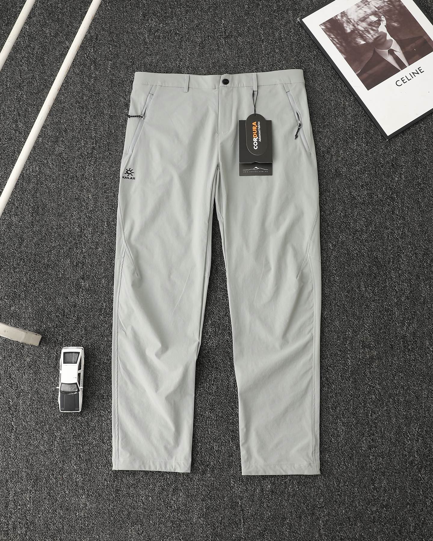 Alternative view of Belt 06700