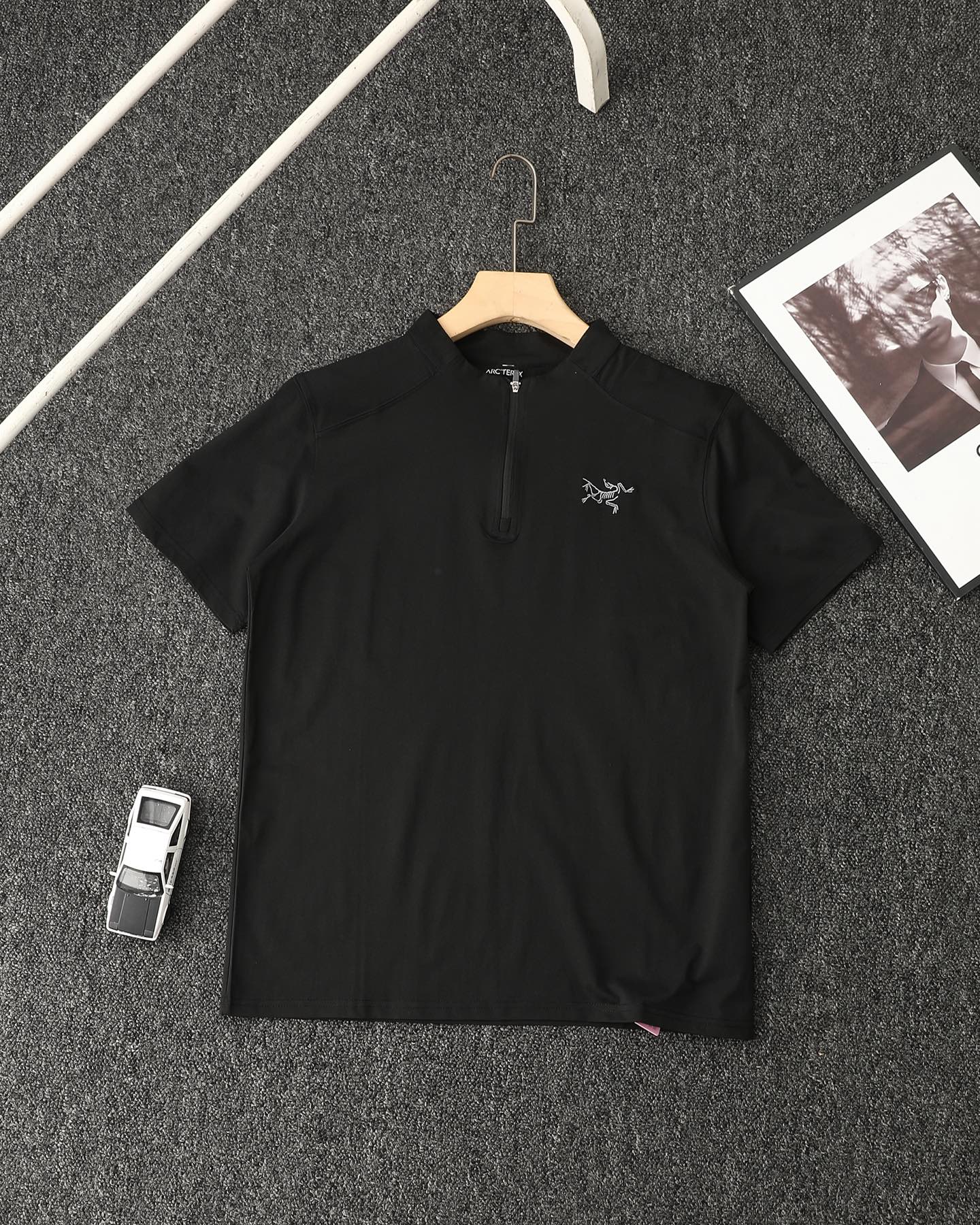 Alternative view of T-Shirt 01093