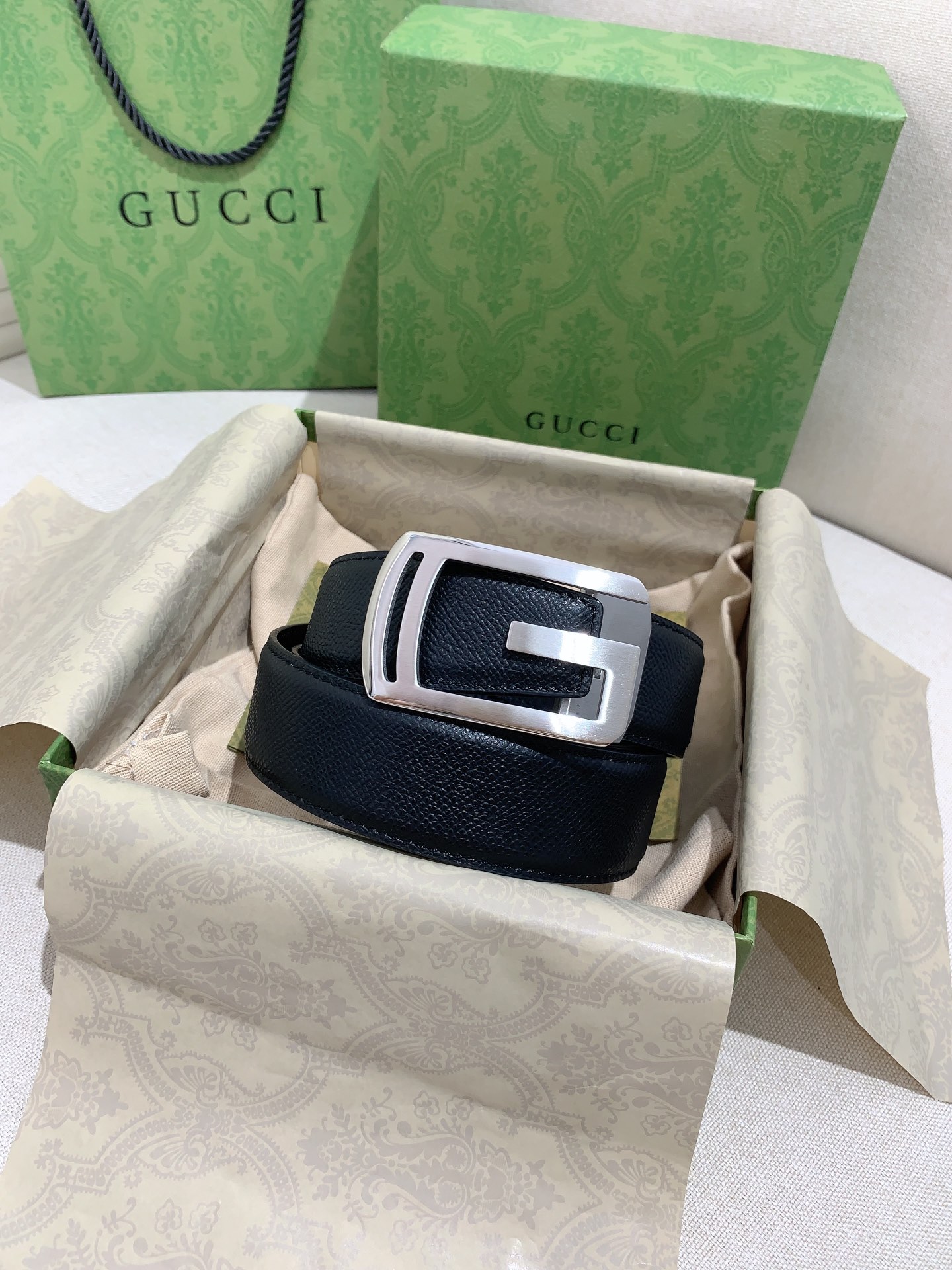 Yupoo Gucci Bags Watches Nike Clothing Jordan Yeezy Balenciaga Shoes
