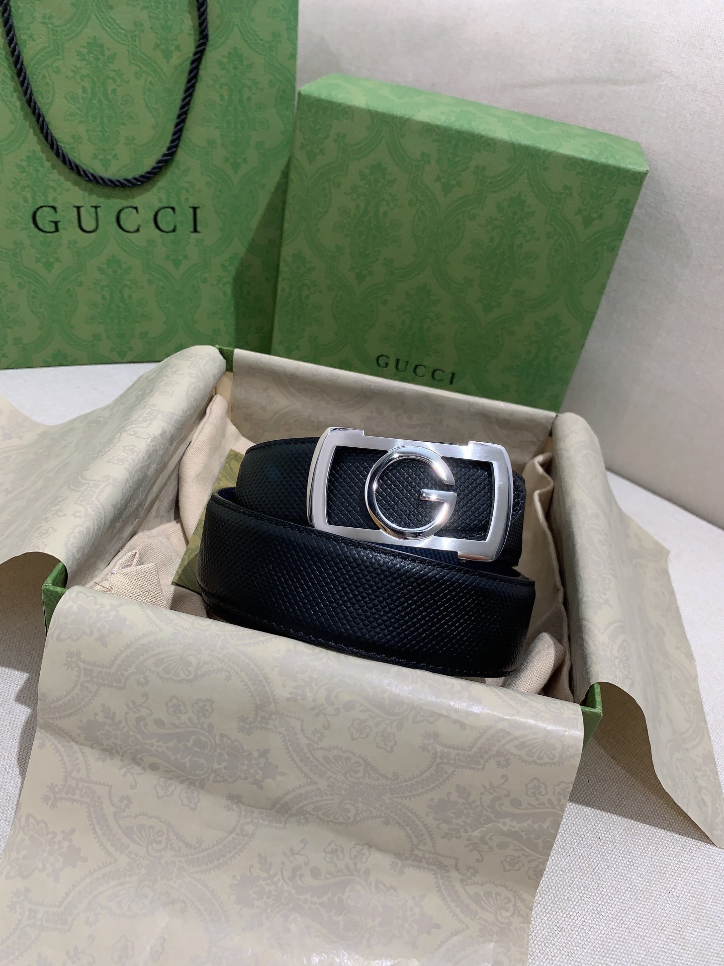 Yupoo Gucci Bags Watches Nike Clothing Jordan Yeezy Balenciaga Shoes
