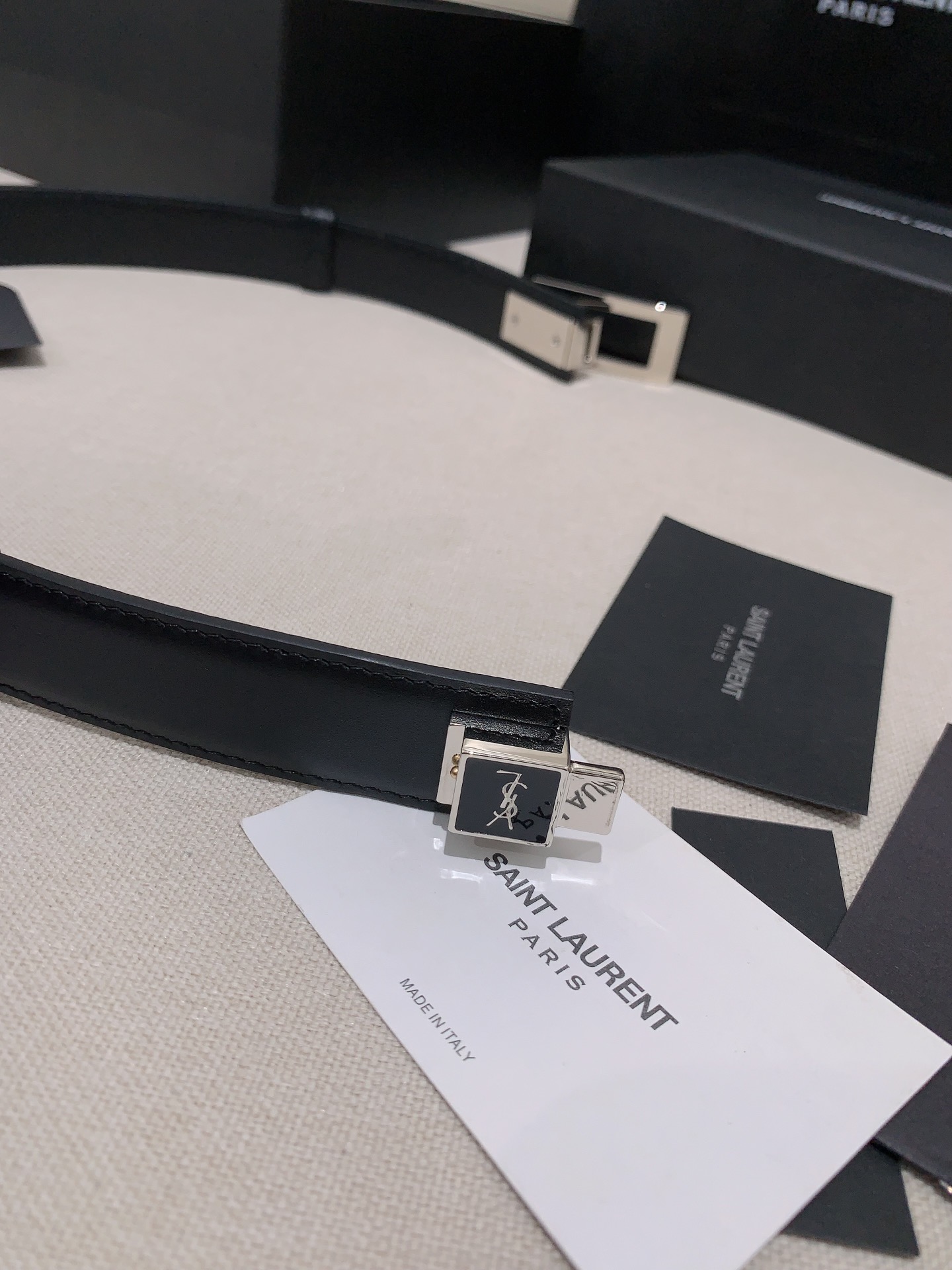YSL Ceremonial Belt: Simple and Low-Key Style, 2.5 cm Wide - 图片 2