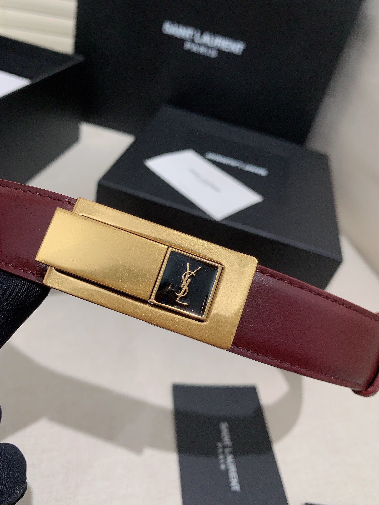 YSL Ceremonial Belt: Simple, Low-Key Atmosphere, 2.5cm Wide - 图片 2