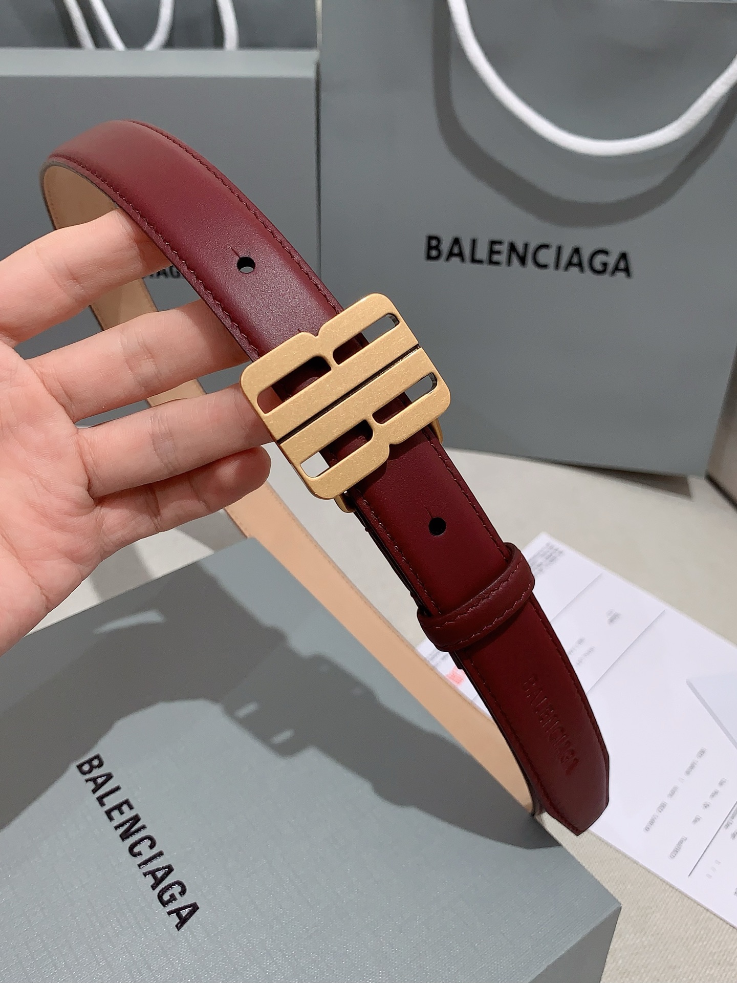 新款巴黎世家皮带，原厂皮料 宽2.5cm，五金进口炉内五金并非市场iT水调五金，所见所得。P170
