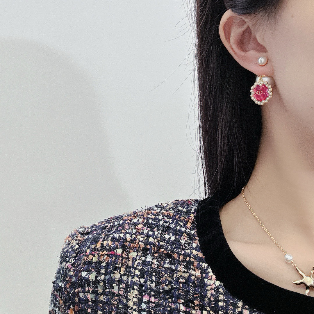 NO:714870,Dior's new rose red four-leaf clover shaped pearl earrings, Dior earrings, dior, dior, earrings19860909迪奥新款玫红色四叶草造型珍珠耳环,Dior耳钉,dior,dior,earrings,Jewelry