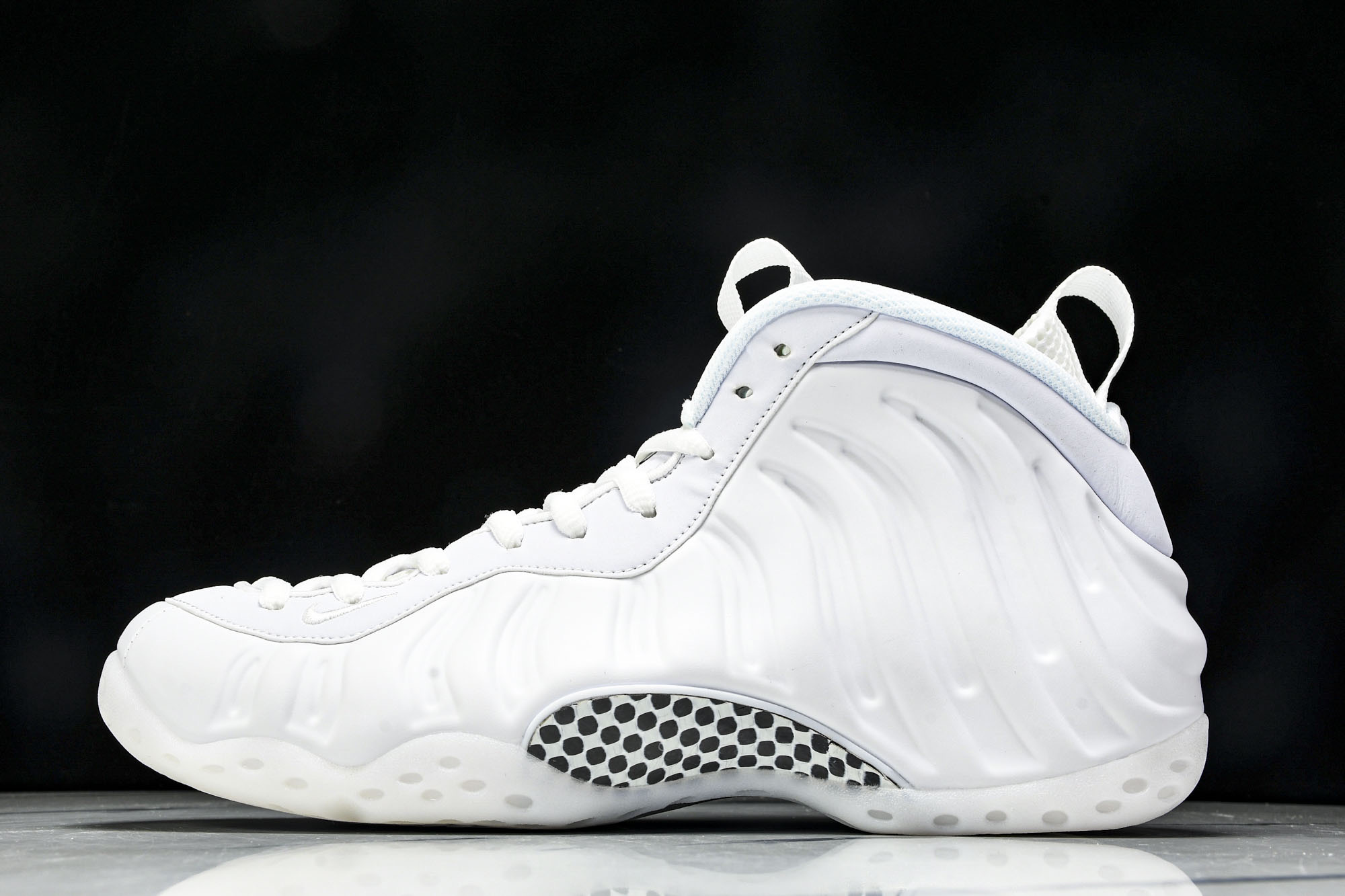 
Nike Air Foamposite One “Triple White” 舒适百搭 防滑耐磨 中帮