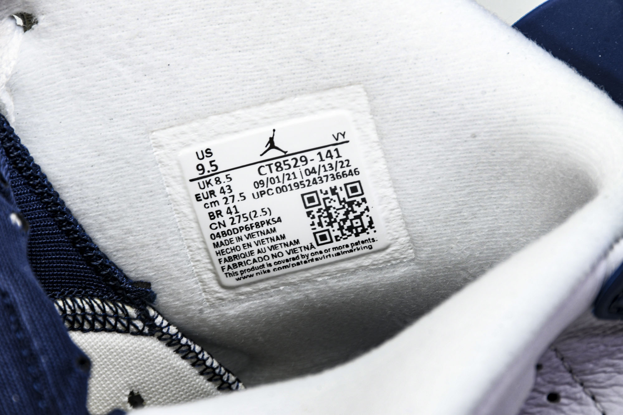 
Air Jordan 6 Retro“Midnight Navy”白蓝 午夜蓝 CT8529-141
