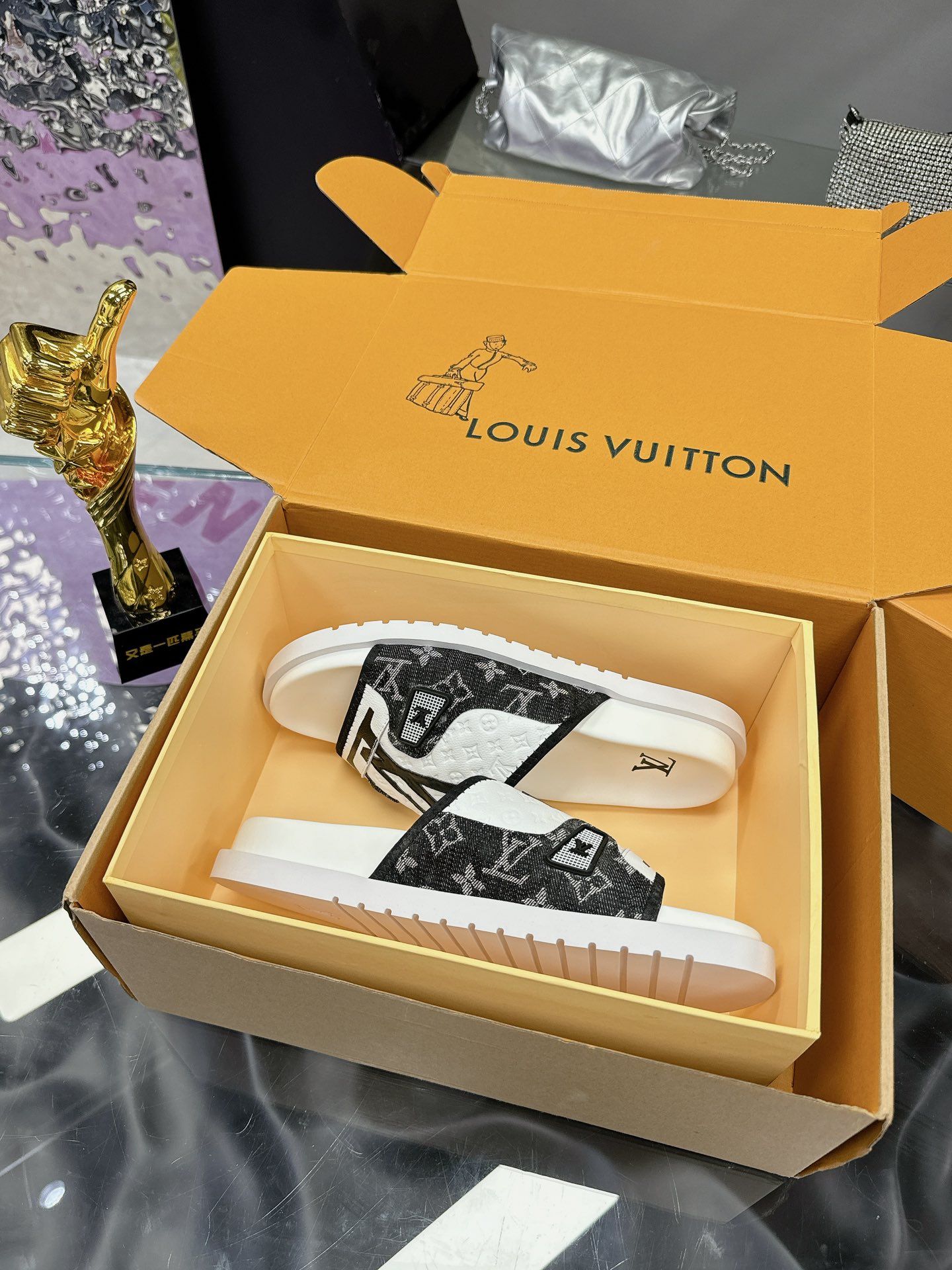 Louis Vuitton Shoes Slippers Men