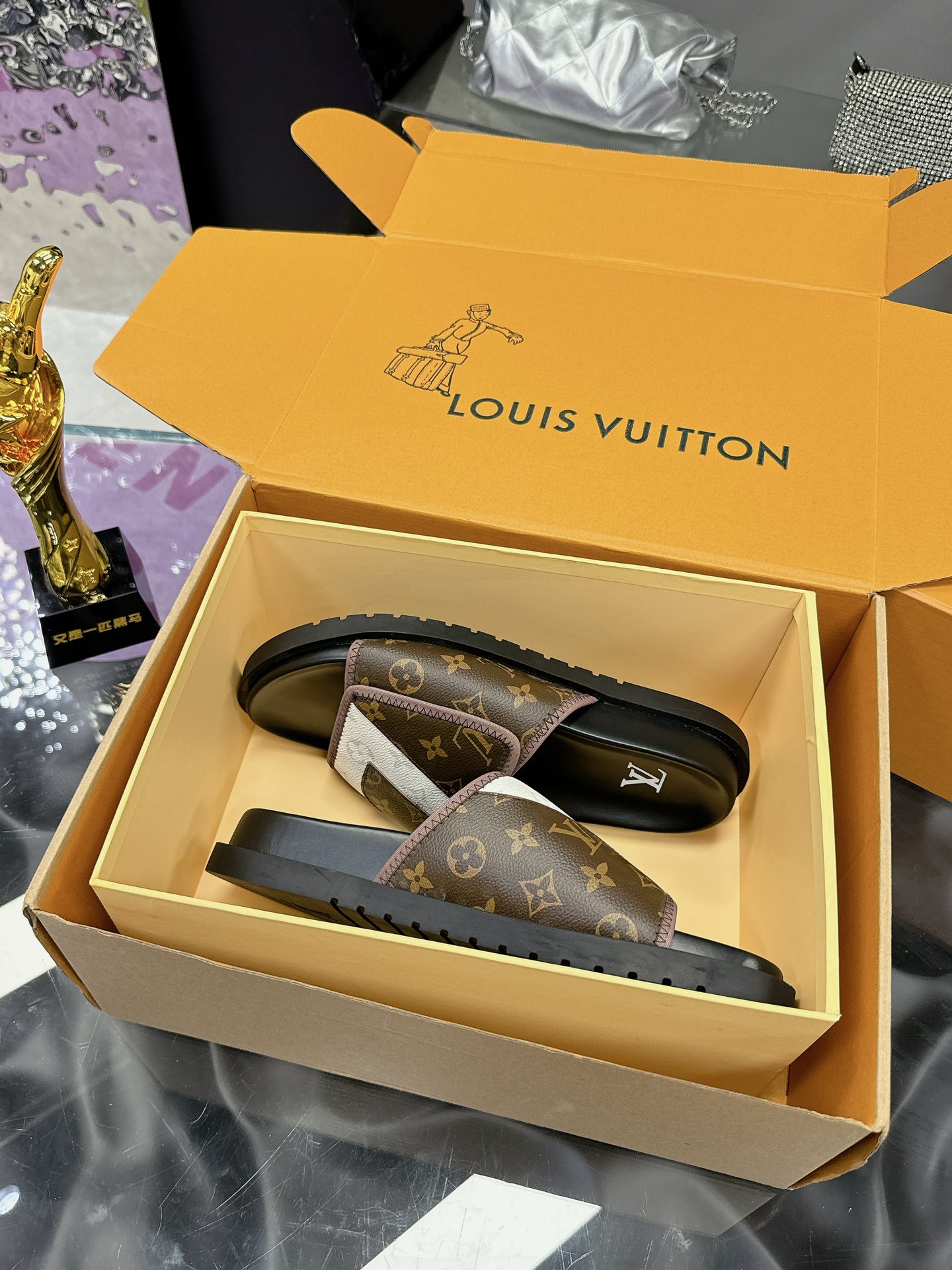 Louis Vuitton Shoes Slippers Men