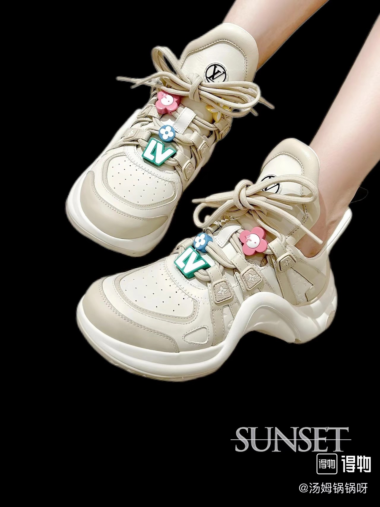 NO:274475,Official synchronization factory direct sales,19860909官方同步 工厂直销,,Men's shoes