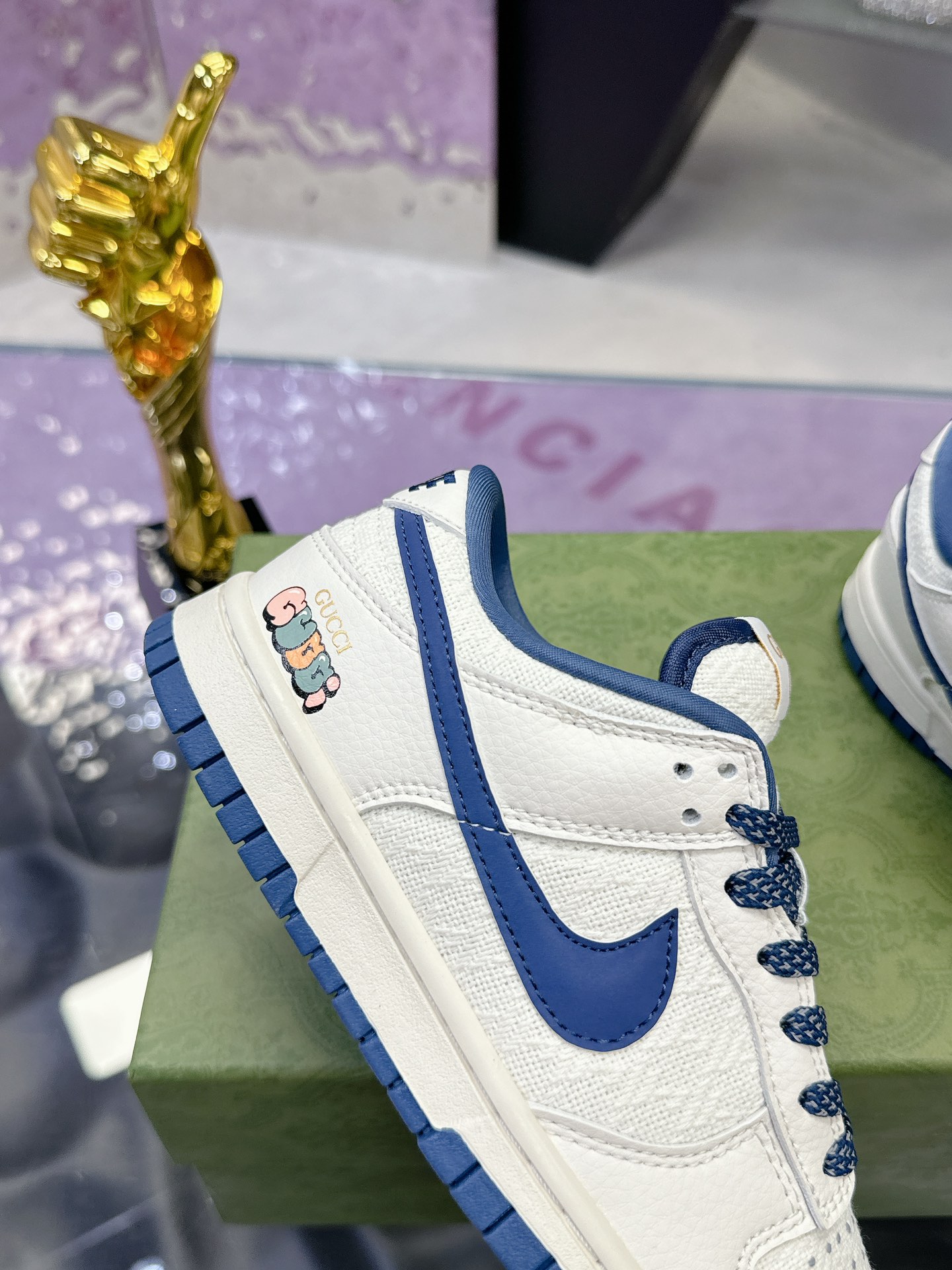 Precio de fábrica: 250Gucci co-branded dunk Nike Oficial últimos modelos Gucci x Nike Dunk SB serie 
