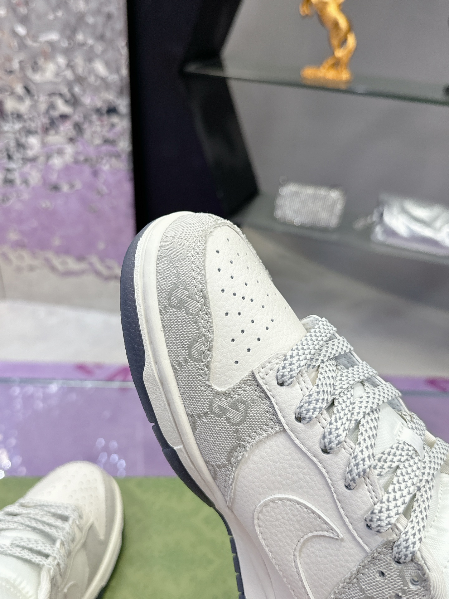 Precio de fábrica: 250Gucci co-branded dunk Nike Oficial últimos modelos Gucci x Nike Dunk SB serie 