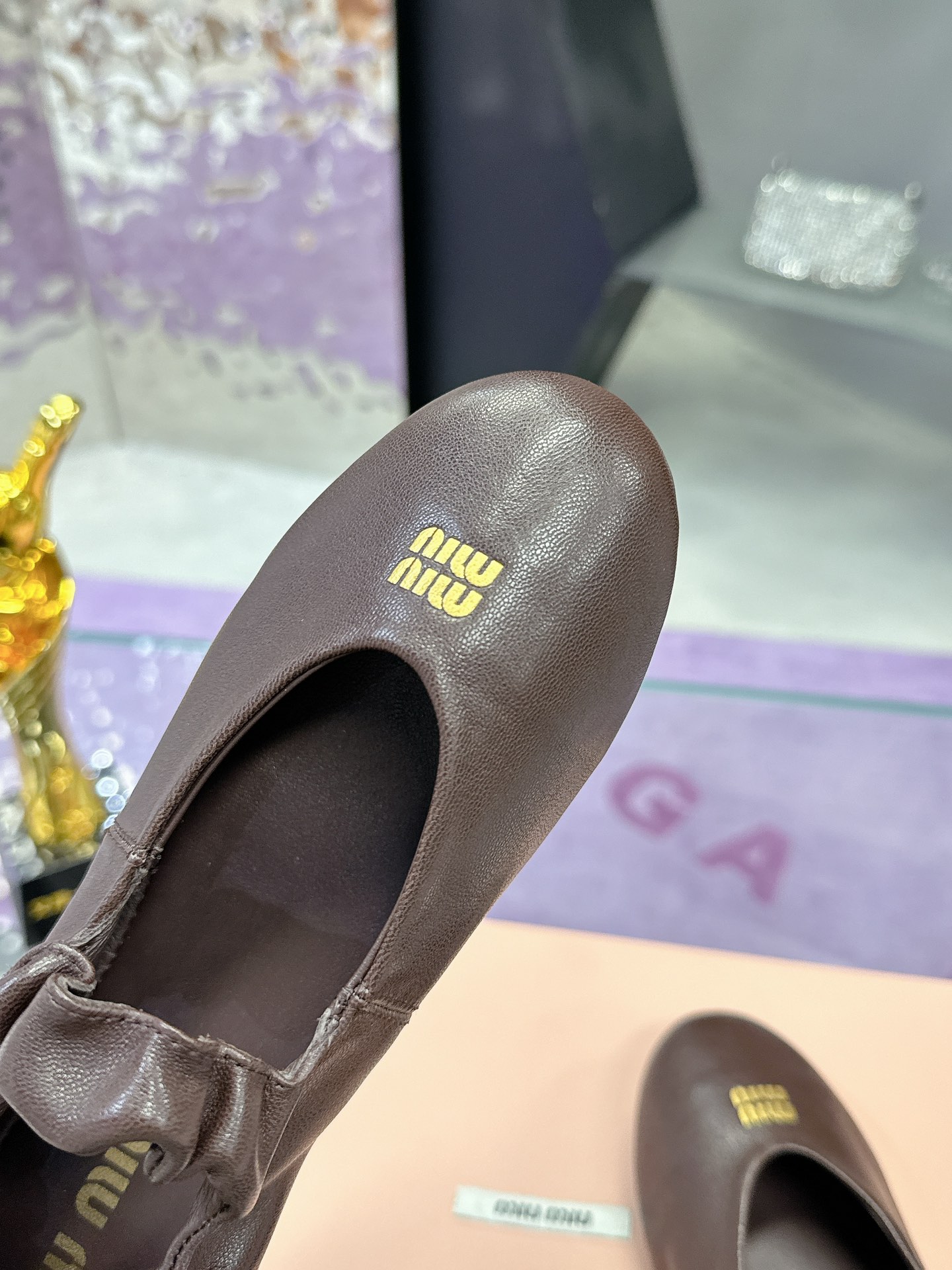 Title: Spring and Summer Ballet Shoes by Miu Miu – Classic Japanese Style with Modern Touch, Sheepskin Import, Sizes 35-40. - 图片 6