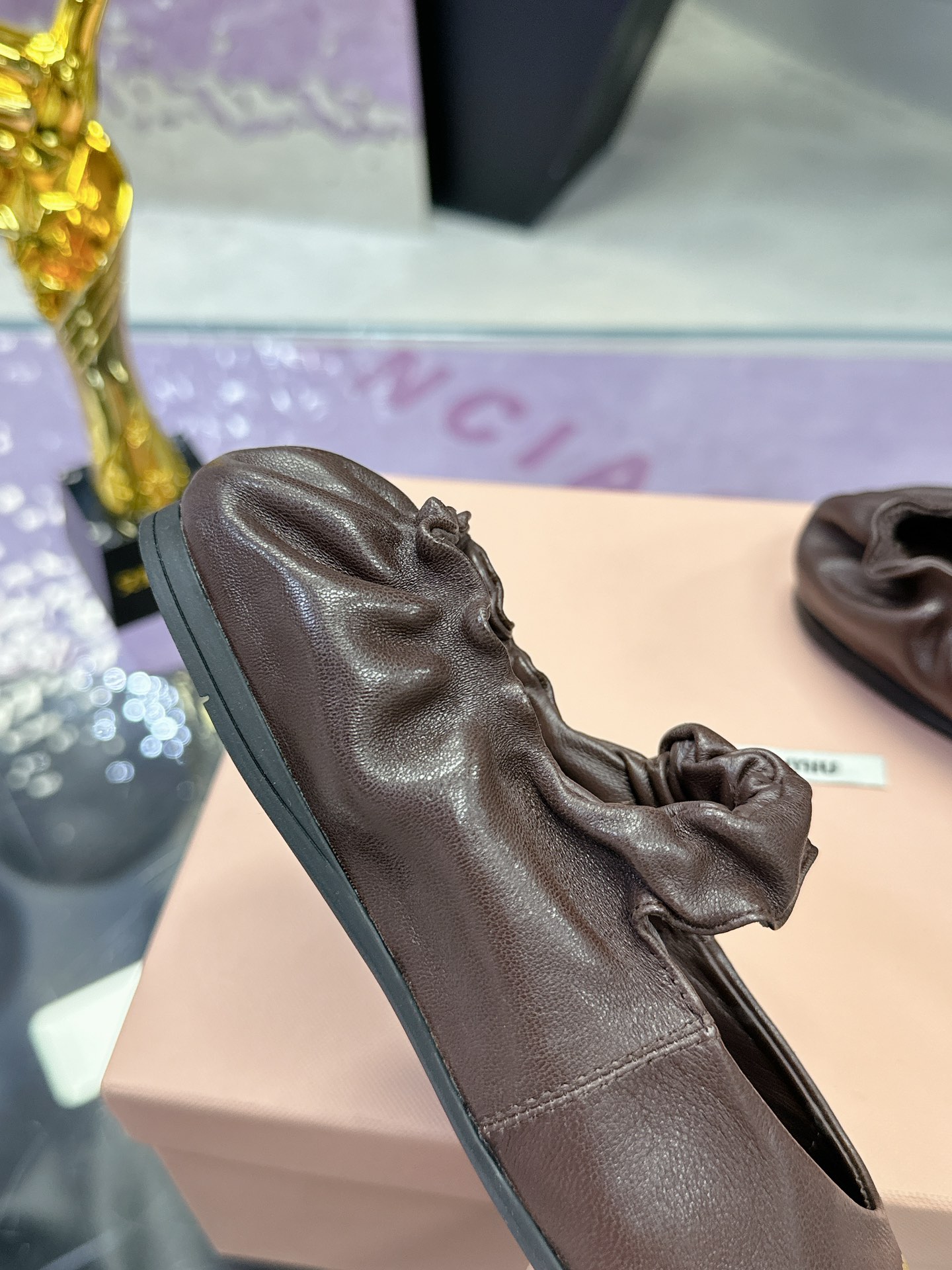 Title: Spring and Summer Ballet Shoes by Miu Miu – Classic Japanese Style with Modern Touch, Sheepskin Import, Sizes 35-40. - 图片 7
