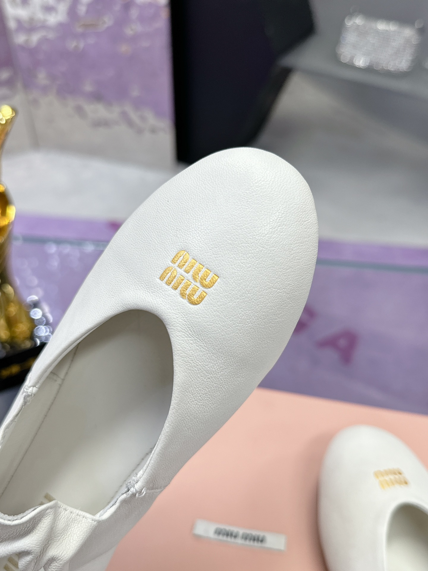 Stylish Miu Miu Ballet Shoes: Spring & Summer Collection with Japanese-Inspired Design – Sheepskin, Soft & Modern! - 图片 6