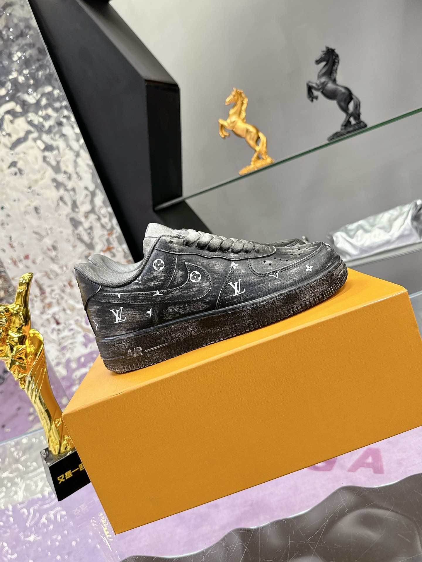 Nike空軍一号 カスタムスニーカー - ユニークなデザインと快適さ