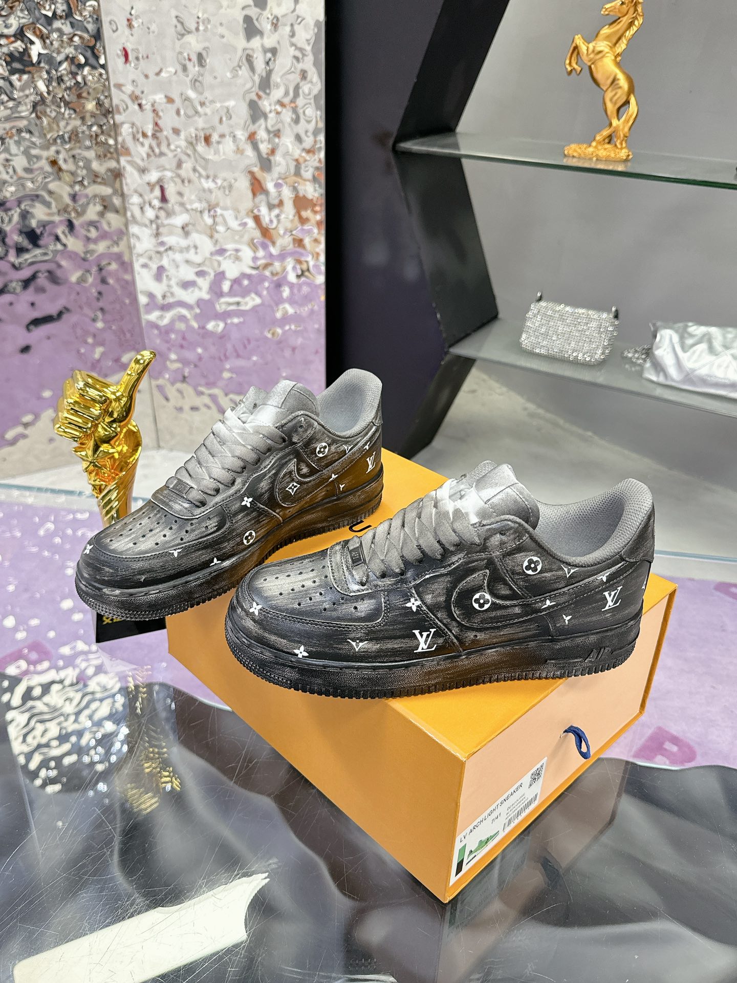 Nike空軍一号 カスタムスニーカー - ユニークなデザインと快適さ