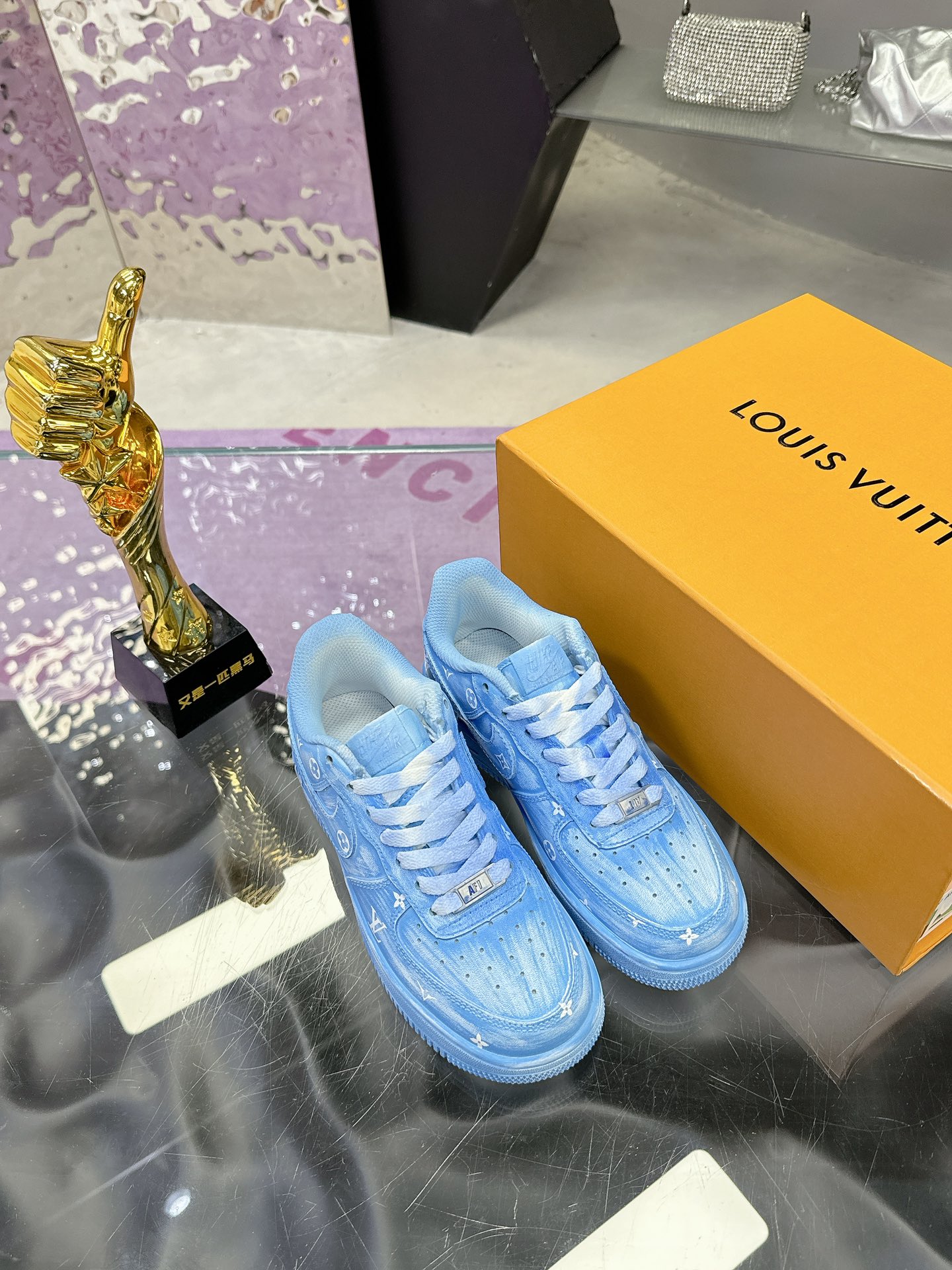 Nike 空軍一号 手工工芸カスタムスニーカー 男女兼用