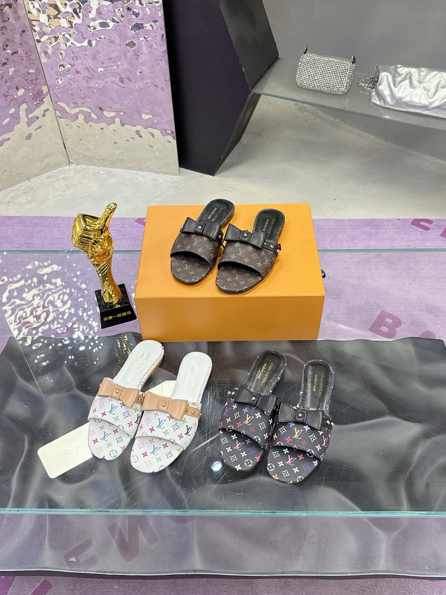 NO:230708,Official announcement Murakami Takashi Lv slipper series, slippers, louis vuitton, slippers19860909官宣 村上隆 Lv拖鞋系列,拖鞋,louis vuitton,slippers,Women's Shoes