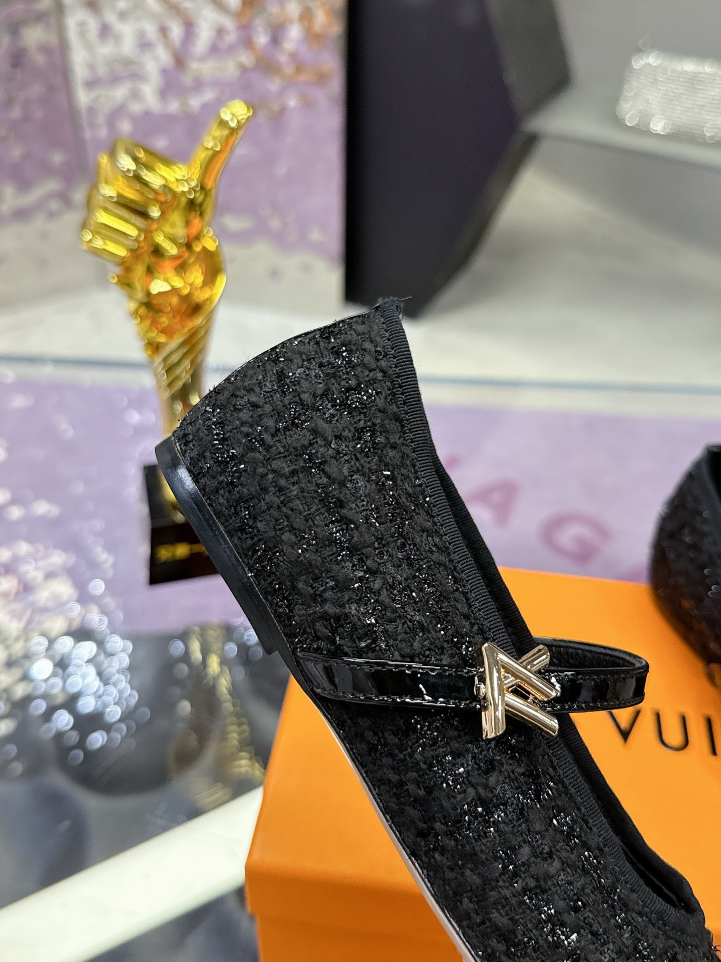 “Louis Vuitton Springshar Single Shoe Series: Premium Sheep and Cattle Skin Hand-Sewn Shoes” - 图片 7
