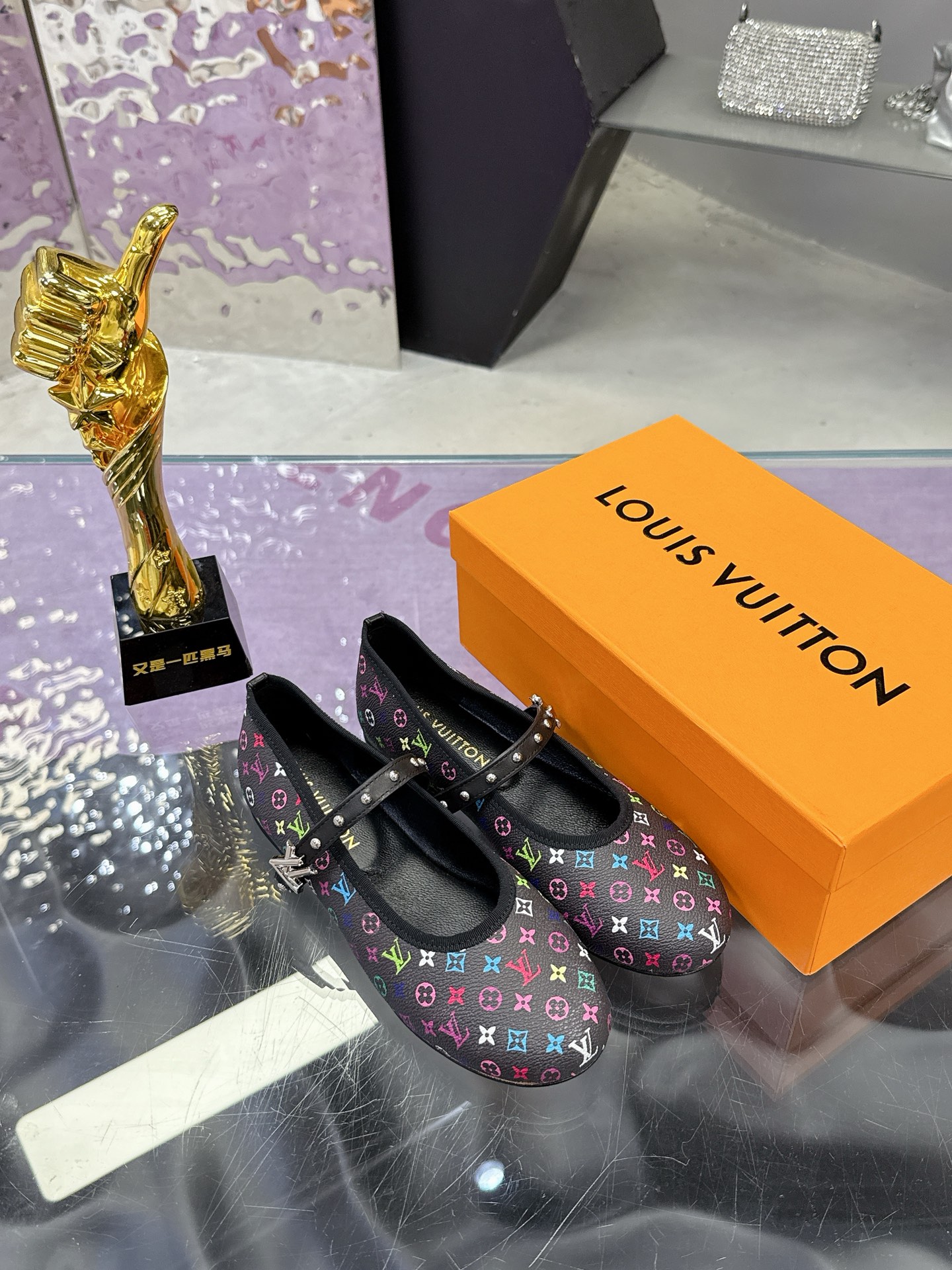 Louis Vuitton Springshar Single Shoe Series: High-End Sheep and Cattle Skin Hand-Sewn Shoes - 图片 4