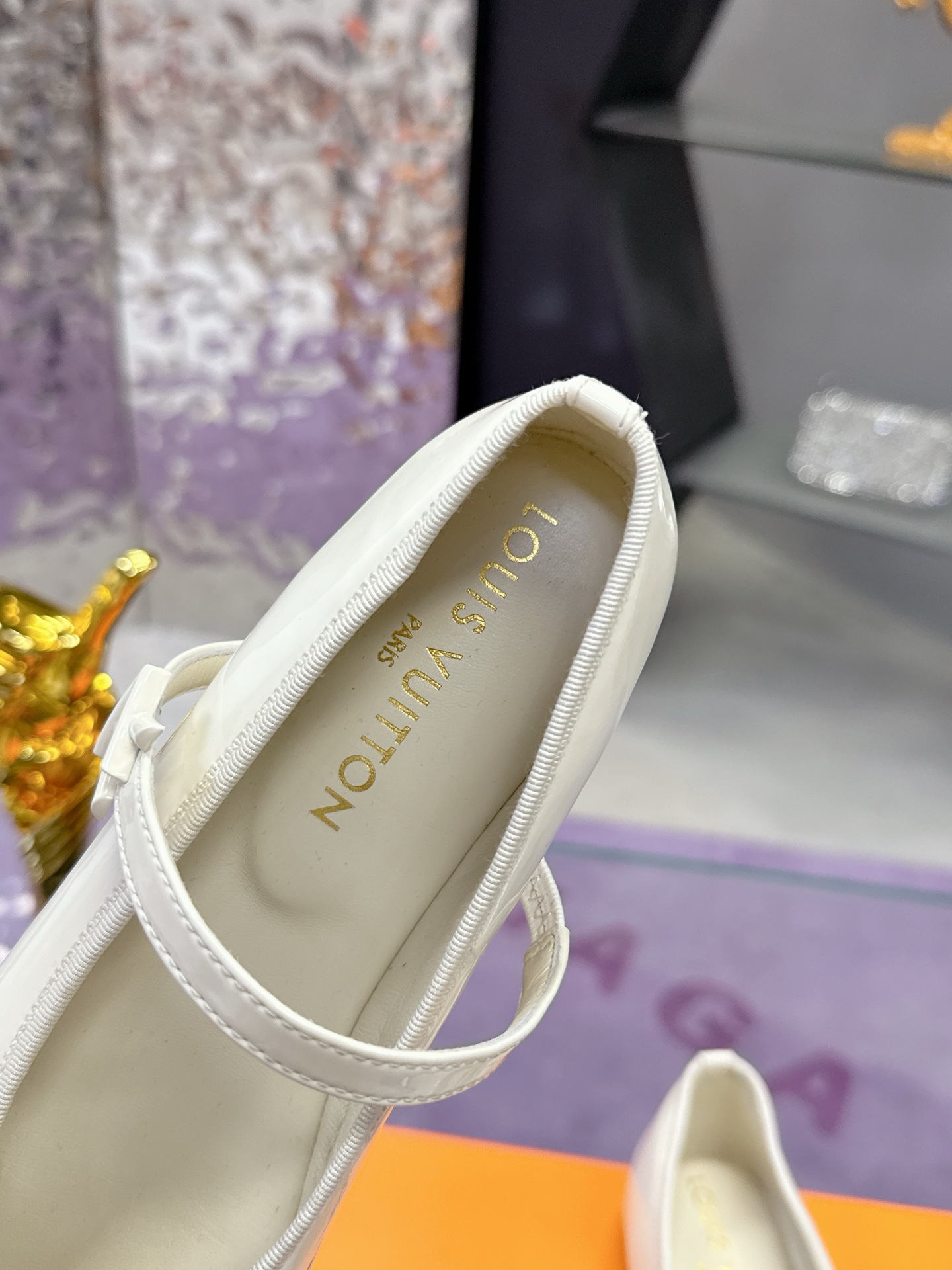 Louis Vuitton Springshar Single Shoe Series: High-Quality Sheep and Cattle Skin Shoes for Spring/Summer Show - 图片 7