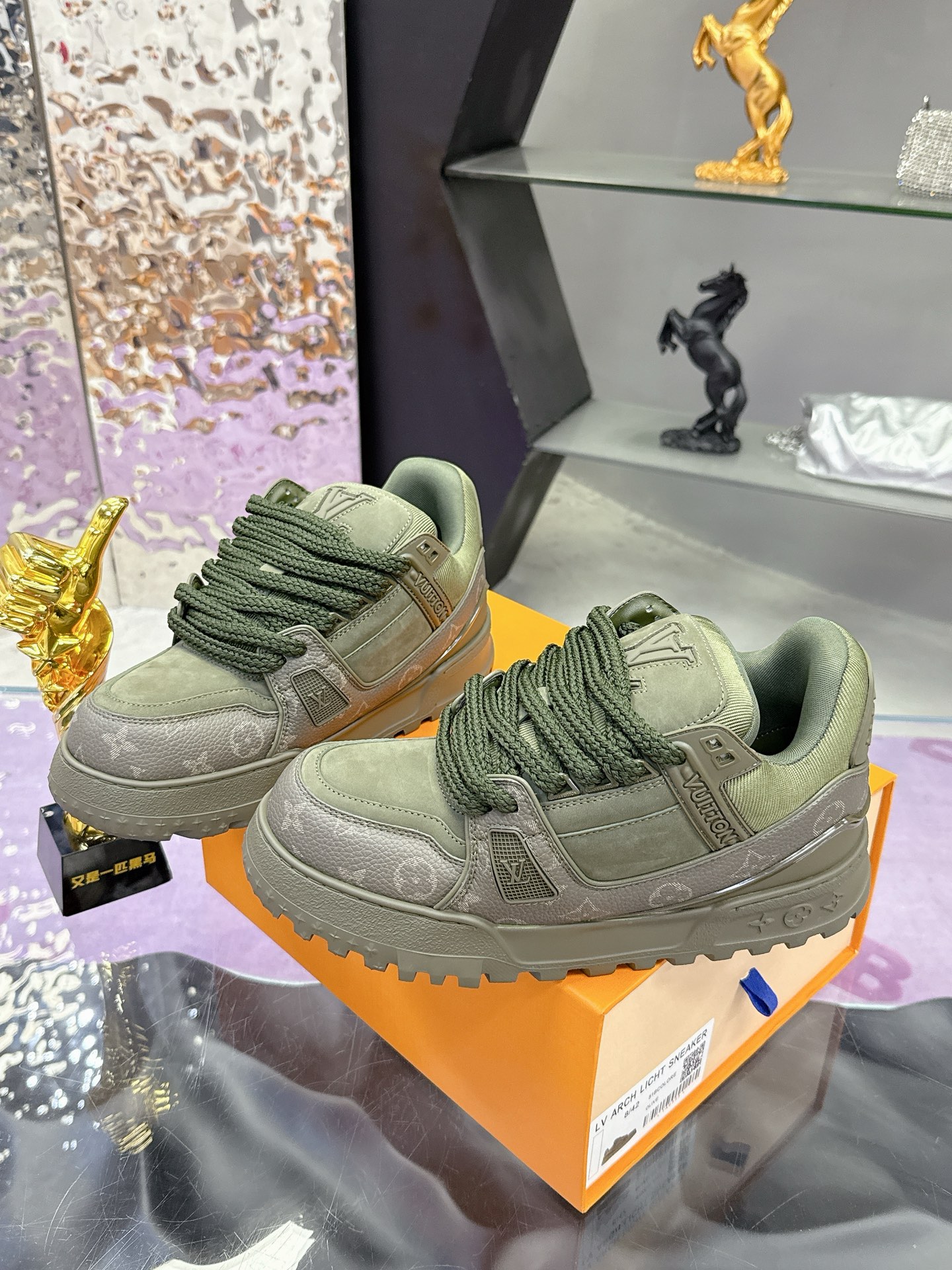 LVパンディング カップルシューズ 高品質リファインドモデル