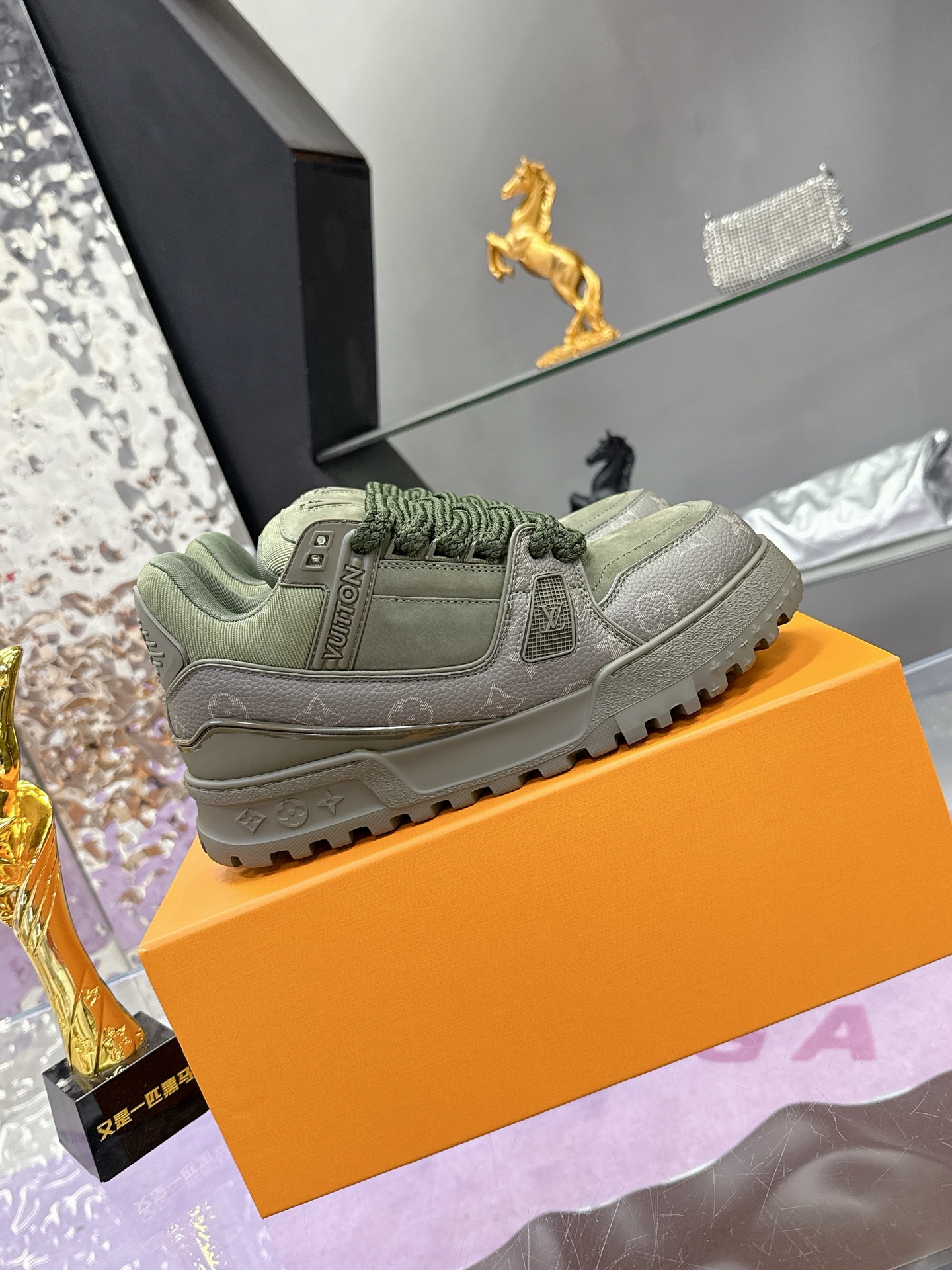 LVパンディング カップルシューズ 高品質リファインドモデル