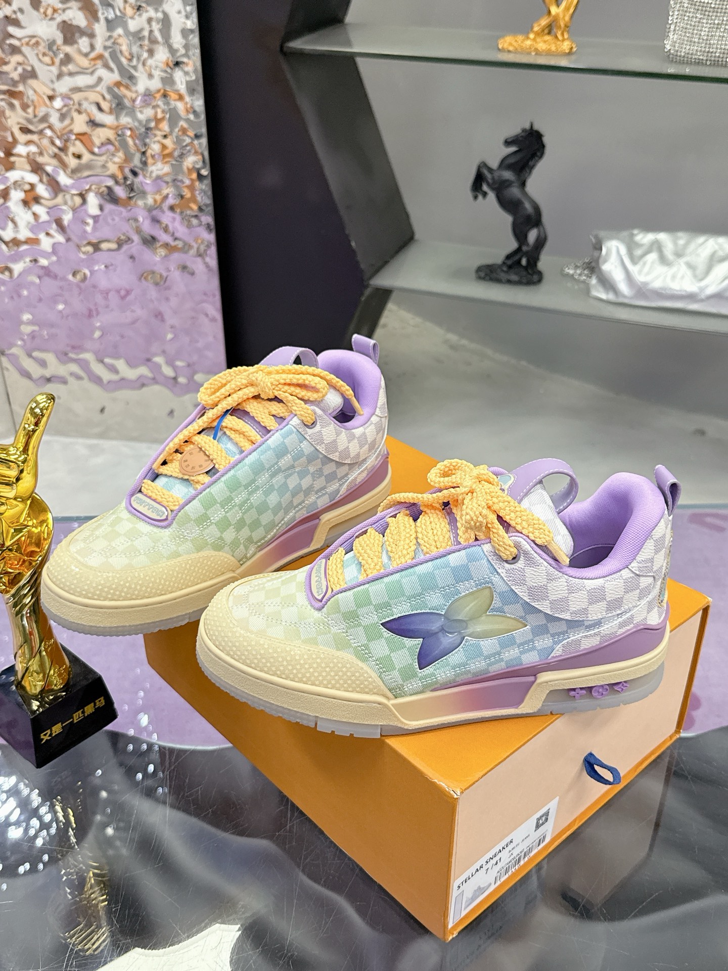 ルイ・ヴィトン チャンキー スケートシューズ 男女兼用モデル