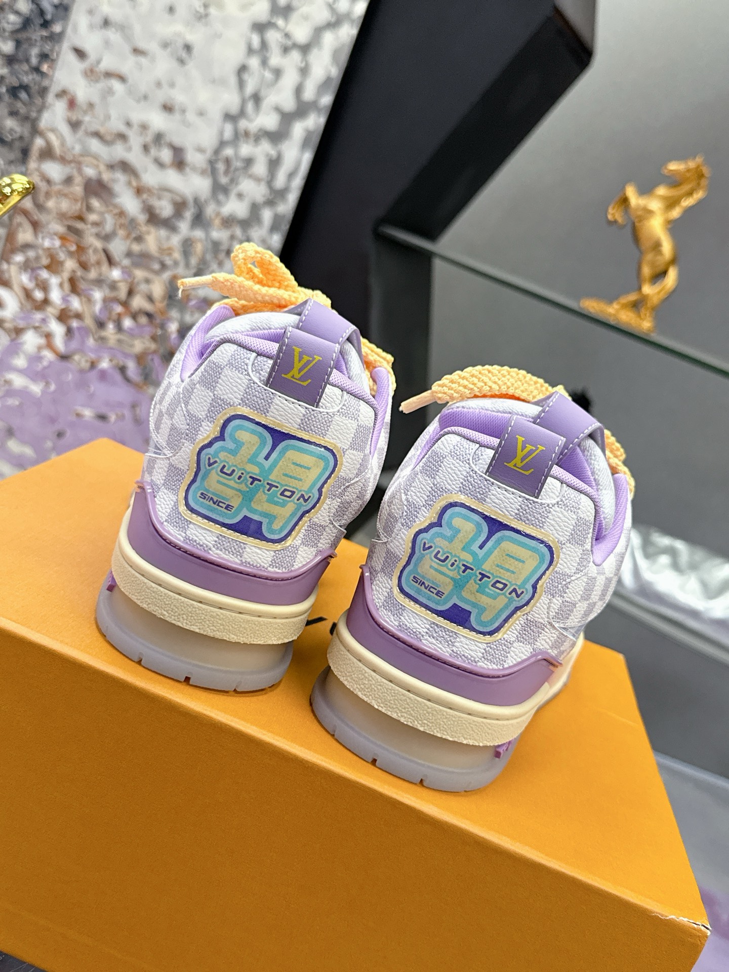 ルイ・ヴィトン チャンキー スケートシューズ 男女兼用モデル